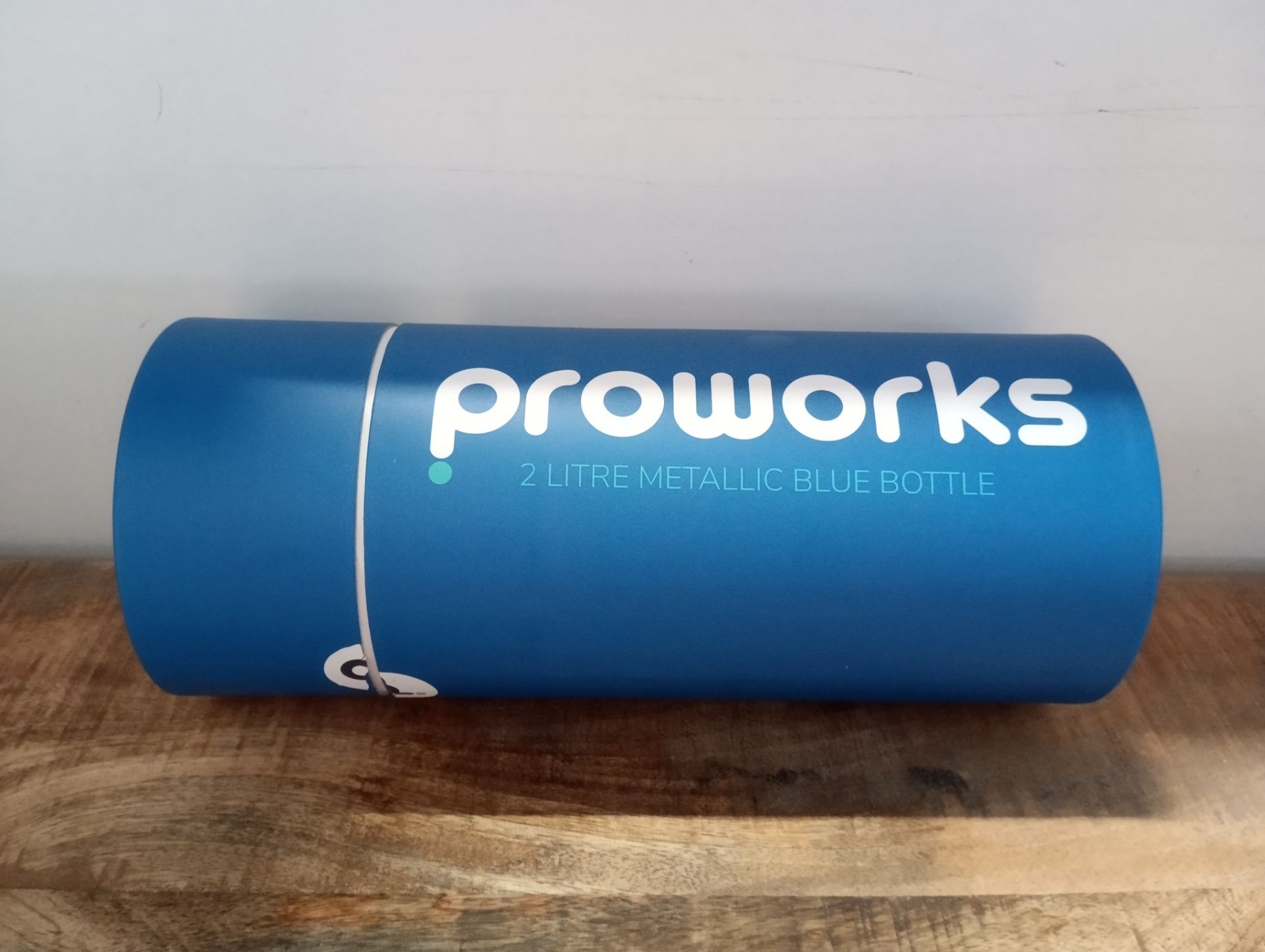RRP £30.90 Proworks 2 Litre Water Bottle | Vacuum Insulated Stainless