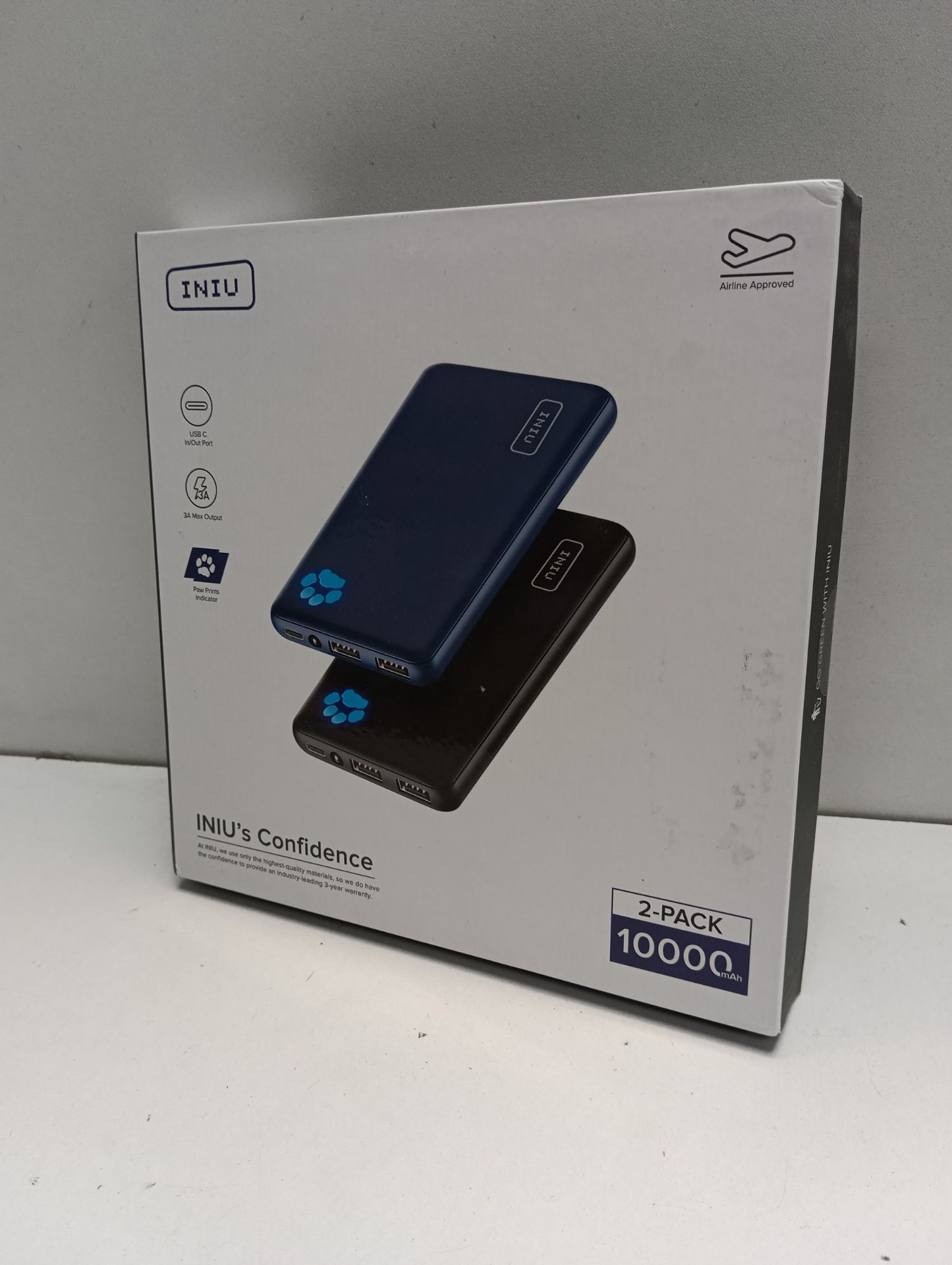 RRP £34.40 INIU Power Bank - Image 2 of 2