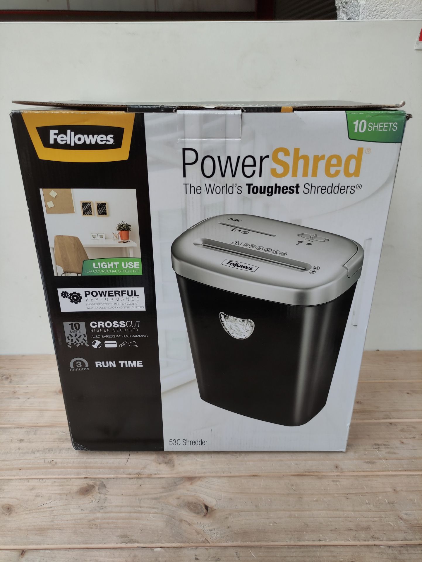 RRP £66.99 Fellowes Powershred 53C - Image 2 of 2