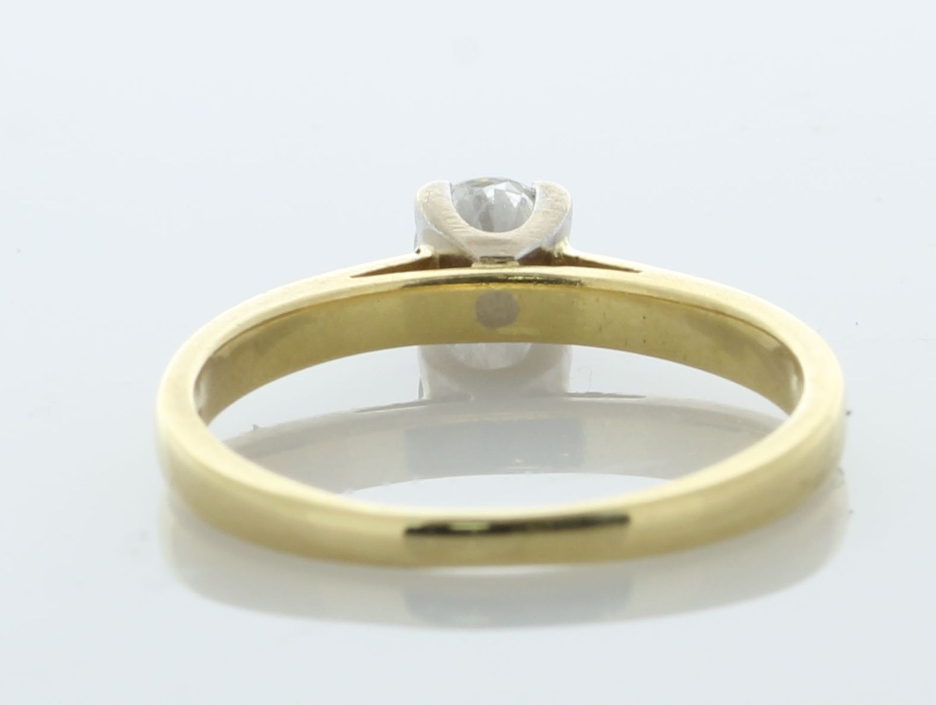 18ct Yellow Gold Solitaire Diamond Ring 0.25 Carats - Valued By AGI £1,995.00 - One round - Image 5 of 6