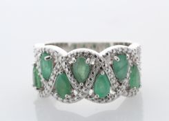 Silver Emerald Ring - Valued By AGI £285.00 - Sterling silver emerald ring, set with seven pear