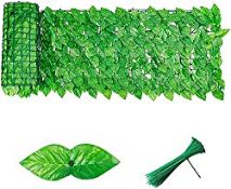 RRP £34.67 Artificial Hedges