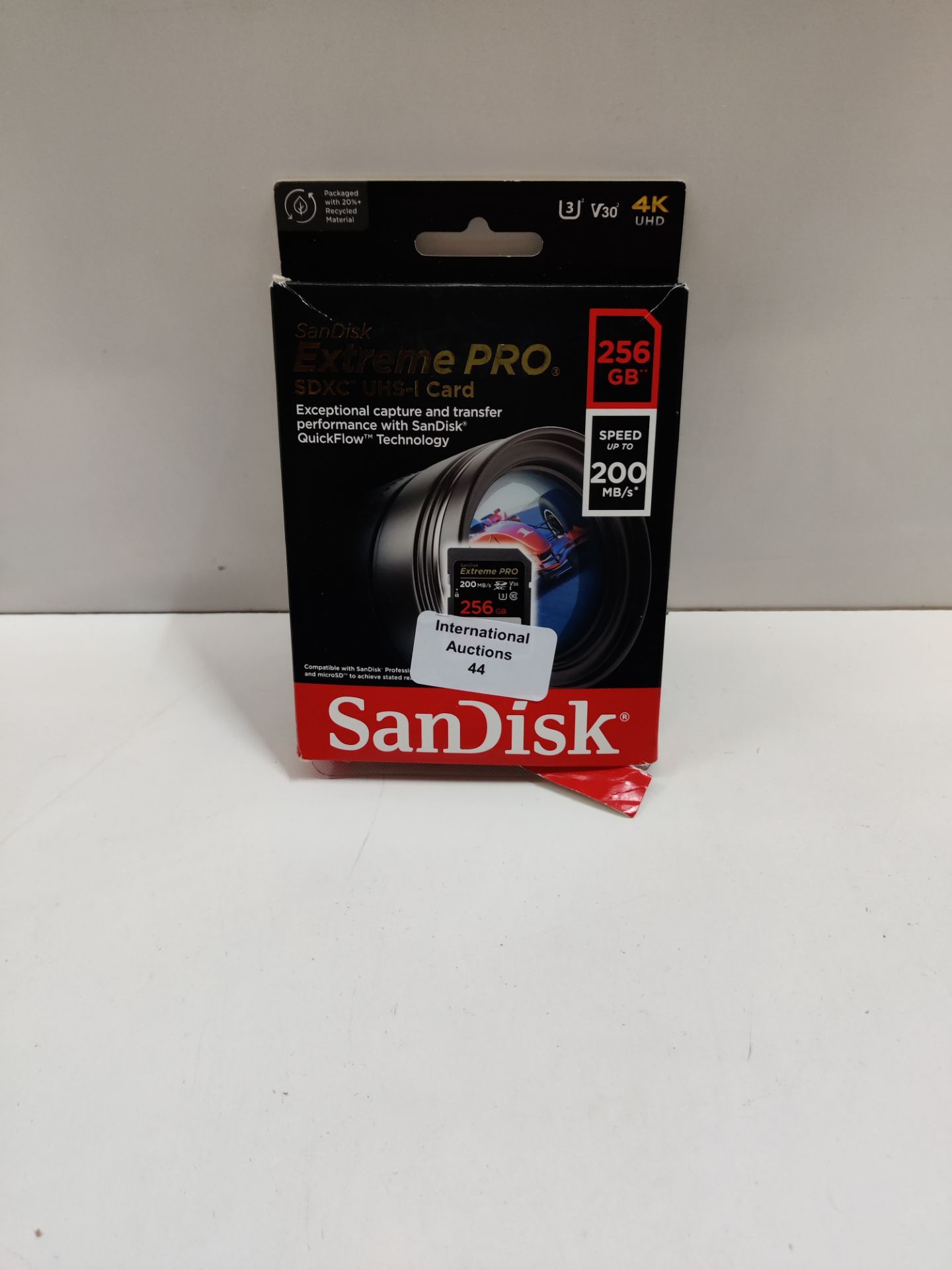RRP £49.31 SanDisk 256GB Extreme PRO SDXC card + RescuePRO Deluxe - Image 2 of 2