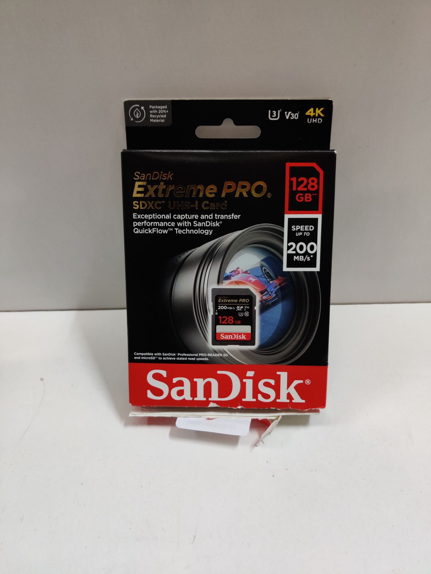 RRP £23.50 SanDisk 128GB Extreme PRO SDXC card + RescuePRO Deluxe - Image 2 of 2