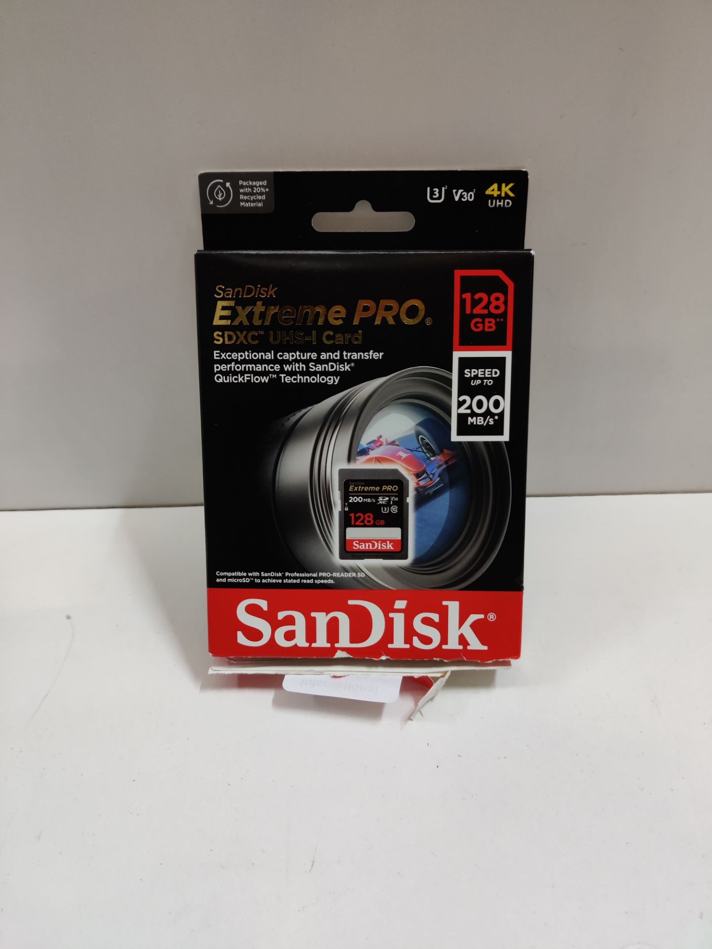 RRP £23.50 SanDisk 128GB Extreme PRO SDXC card + RescuePRO Deluxe - Image 2 of 2