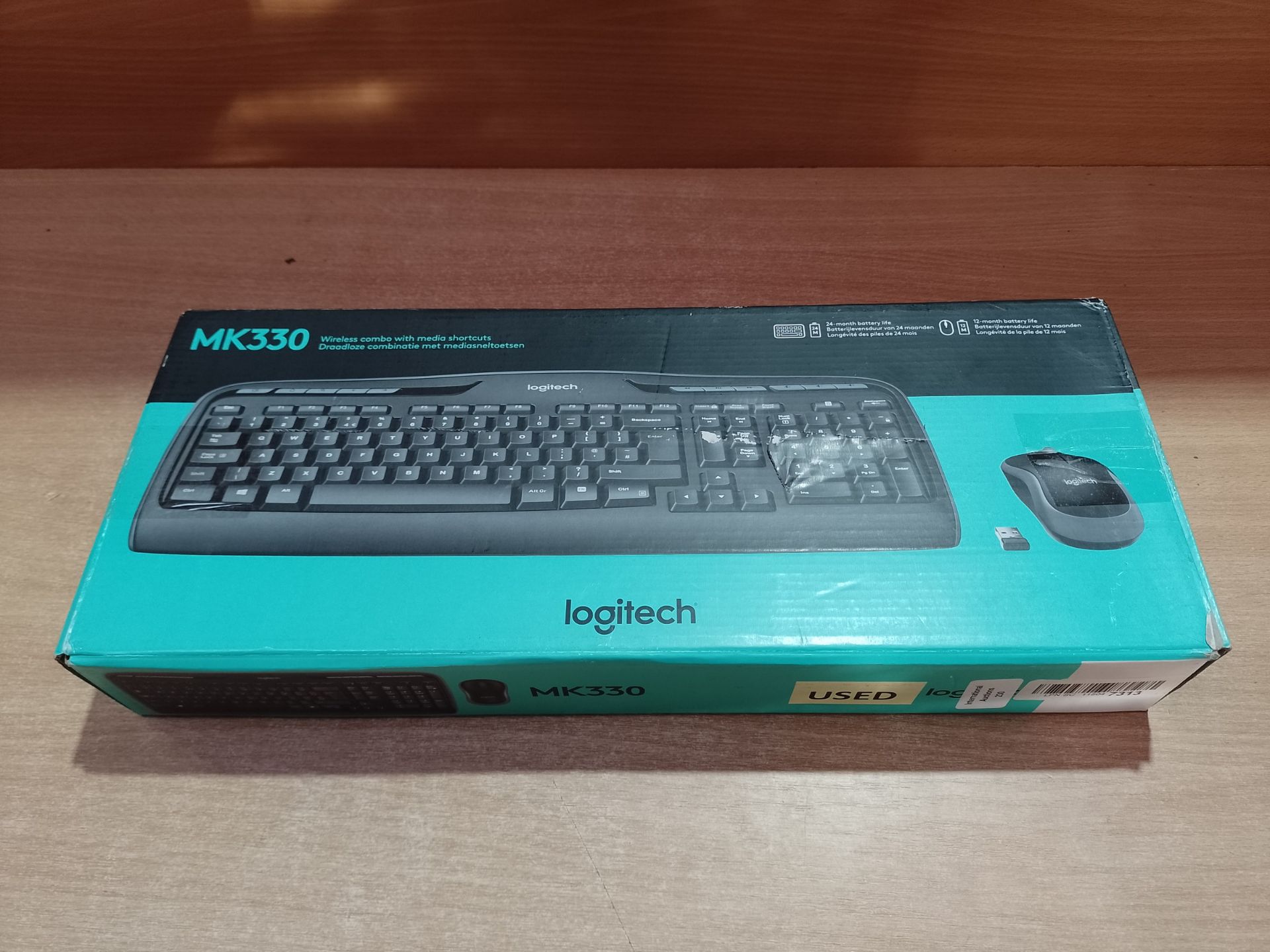 RRP £29.51 Logitech MK330 Wireless Keyboard and Mouse Combo for Windows - Image 2 of 2