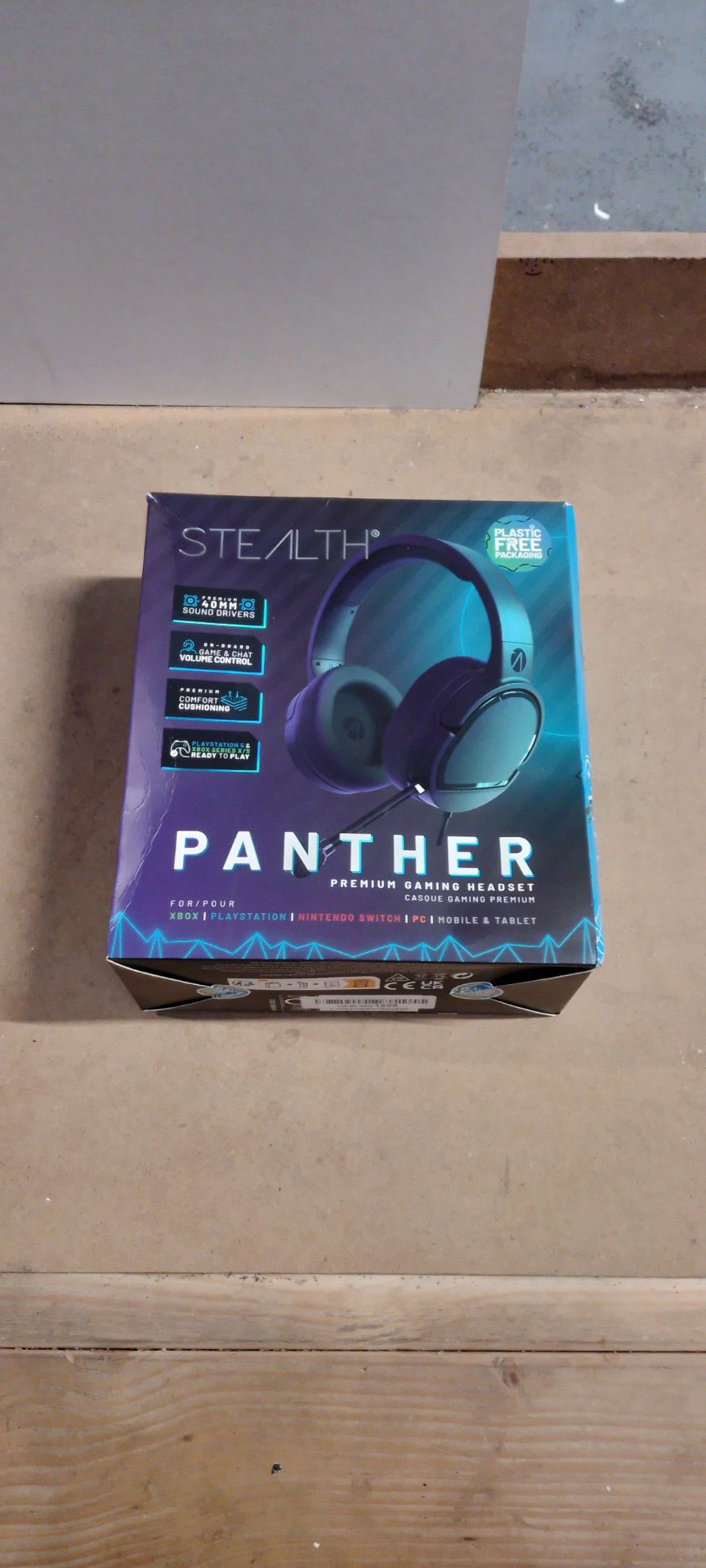 RRP £33.49 STEALTH PANTHER Black - Over Ear Gaming Headset PS4/PS5 - Image 2 of 2