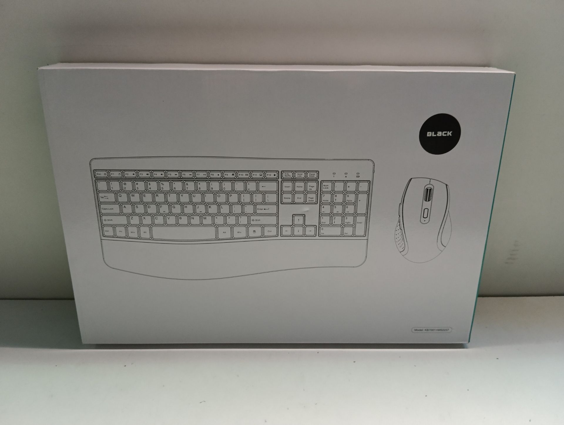 RRP £44.65 Wireless Keyboard and Mouse Set Ergonomic - Image 2 of 2