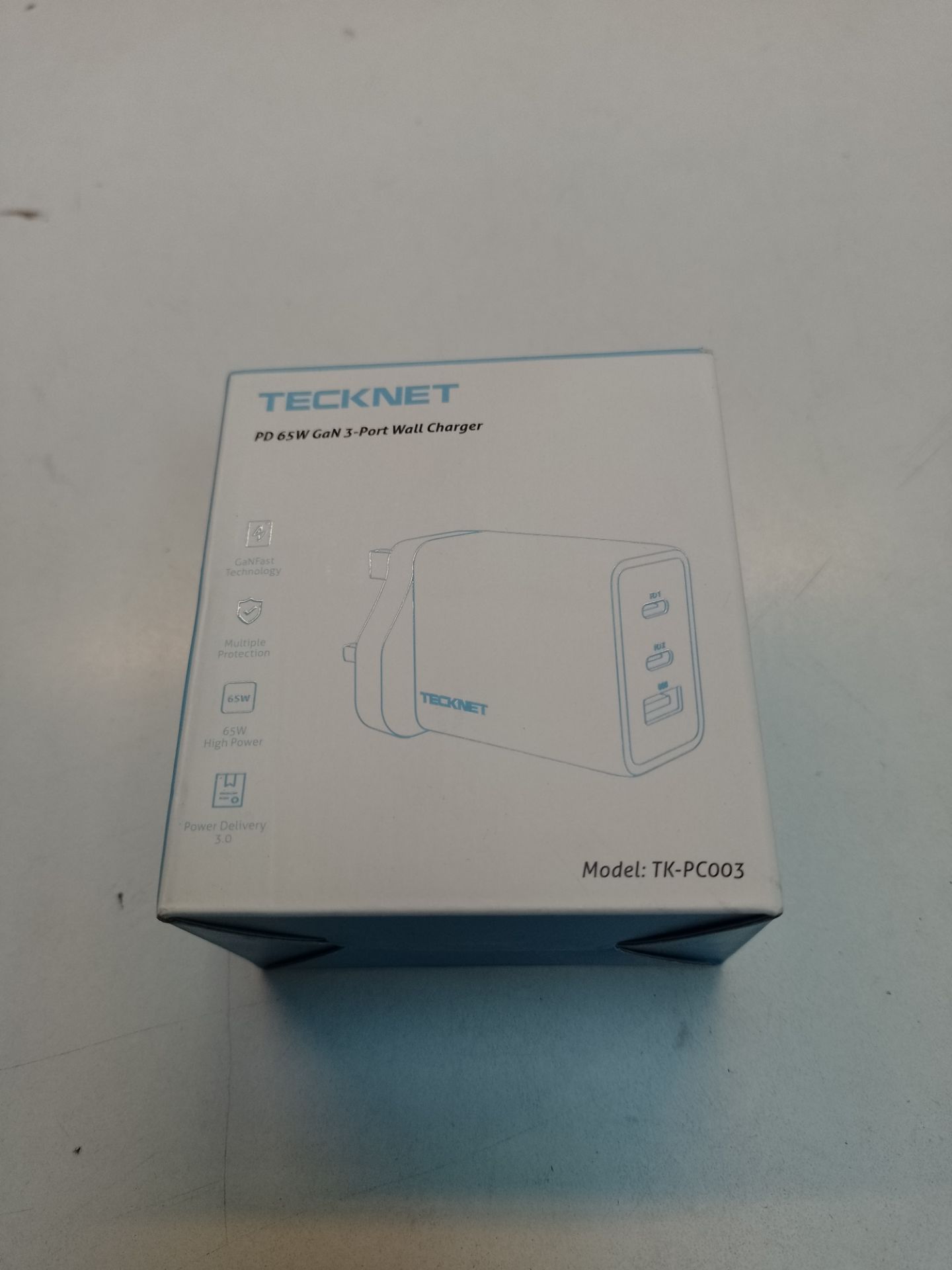 RRP £30.36 TECKNET 65W USB C Charger Plug 3-Port GaN Type C PPS PD3.0 Fast Charger Adapter - Image 2 of 2