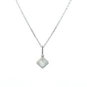 RRP-£3250.00 18K WHITE GOLD PENDENT WITH CHAIN, DIAMOND WEIGHT- 0.40CT, COLOUR- G/H, CLARITY- VS (AP