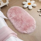 RRP £46.91 Achiiso Faux Fur Rug