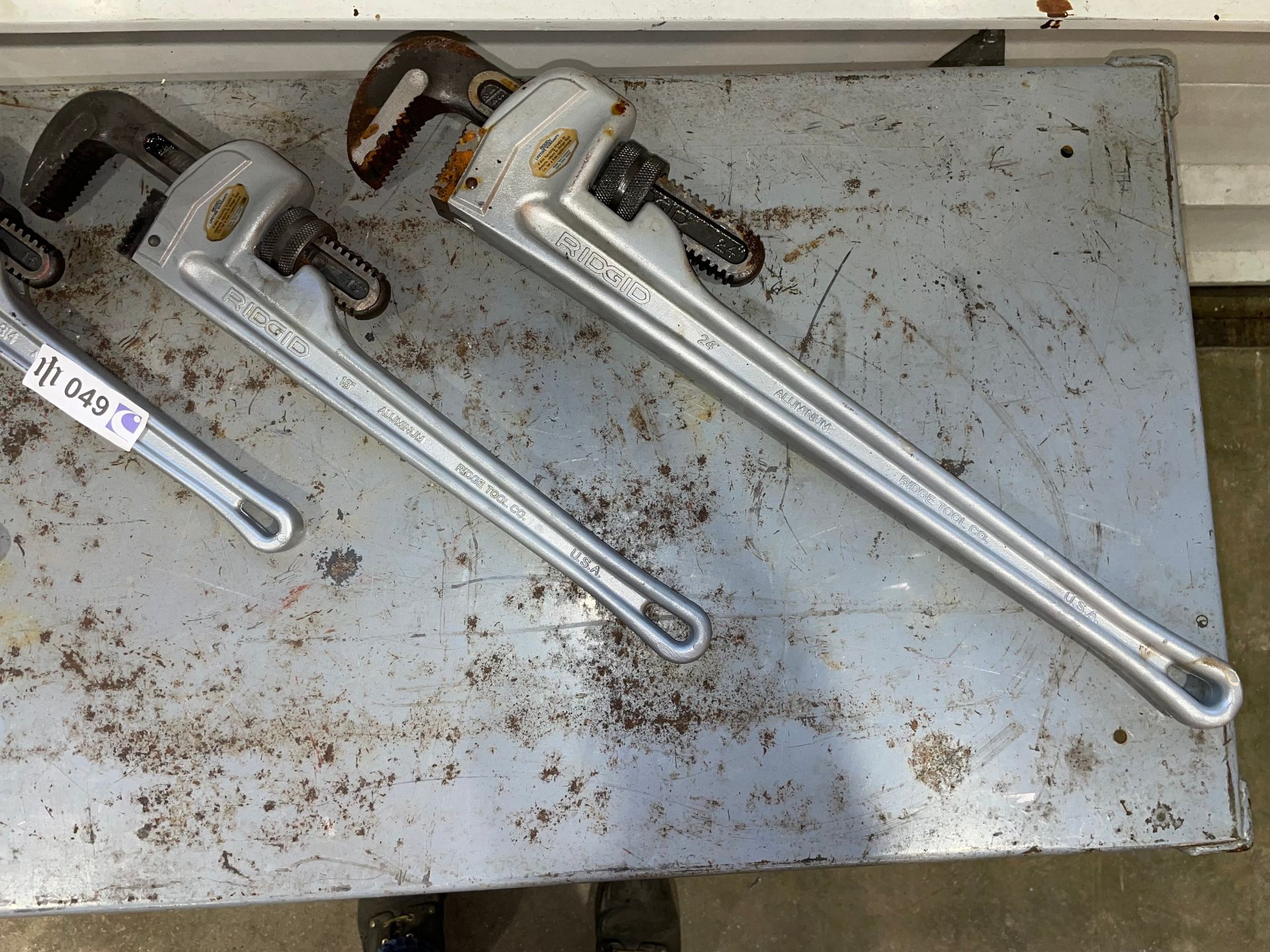 Lot with (4) Various Size Ridgid Aluminum Pipe Wrenches - Image 3 of 3