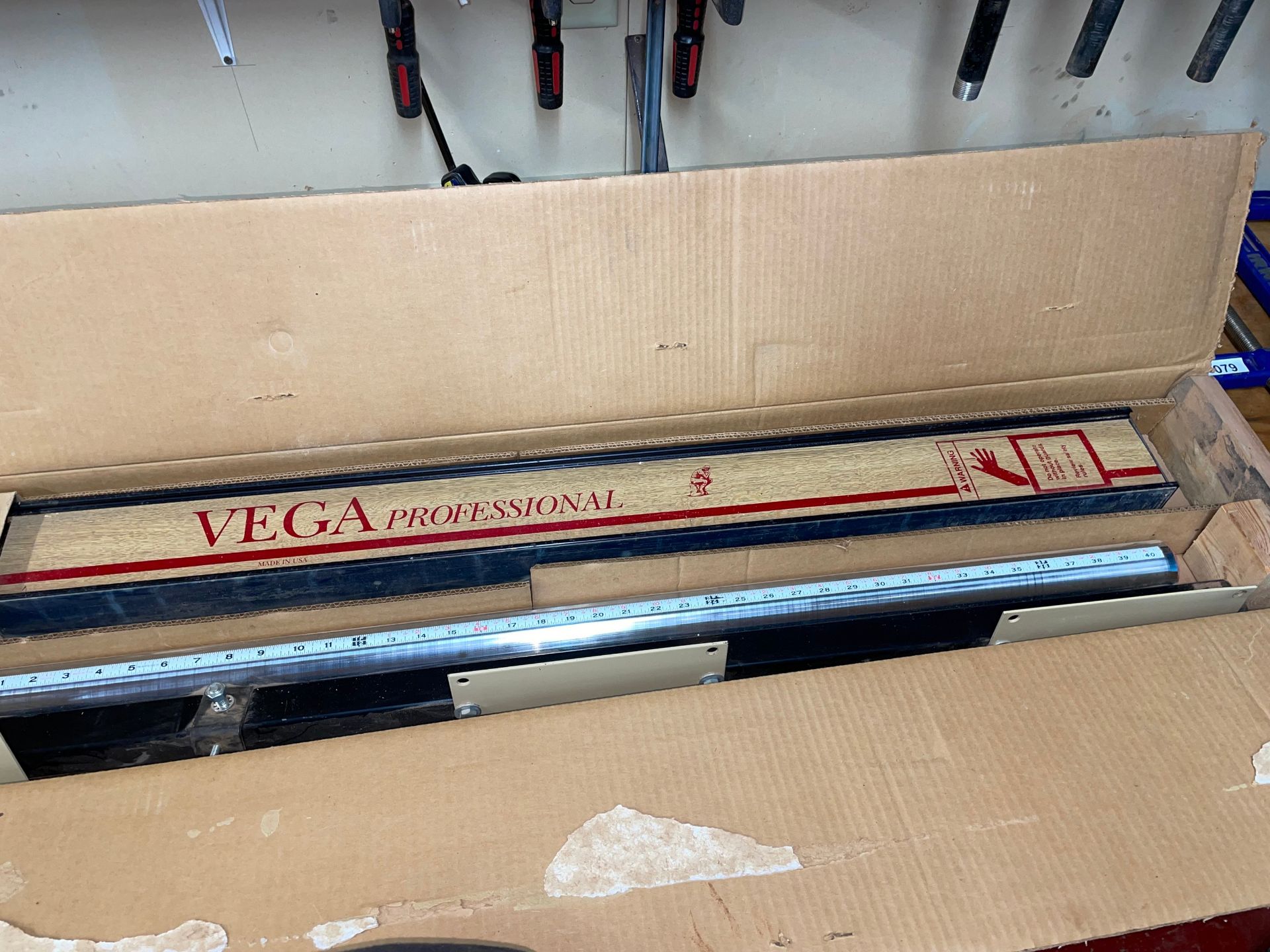 Vega Pro 40 Precision Saw Fence System - Image 3 of 5