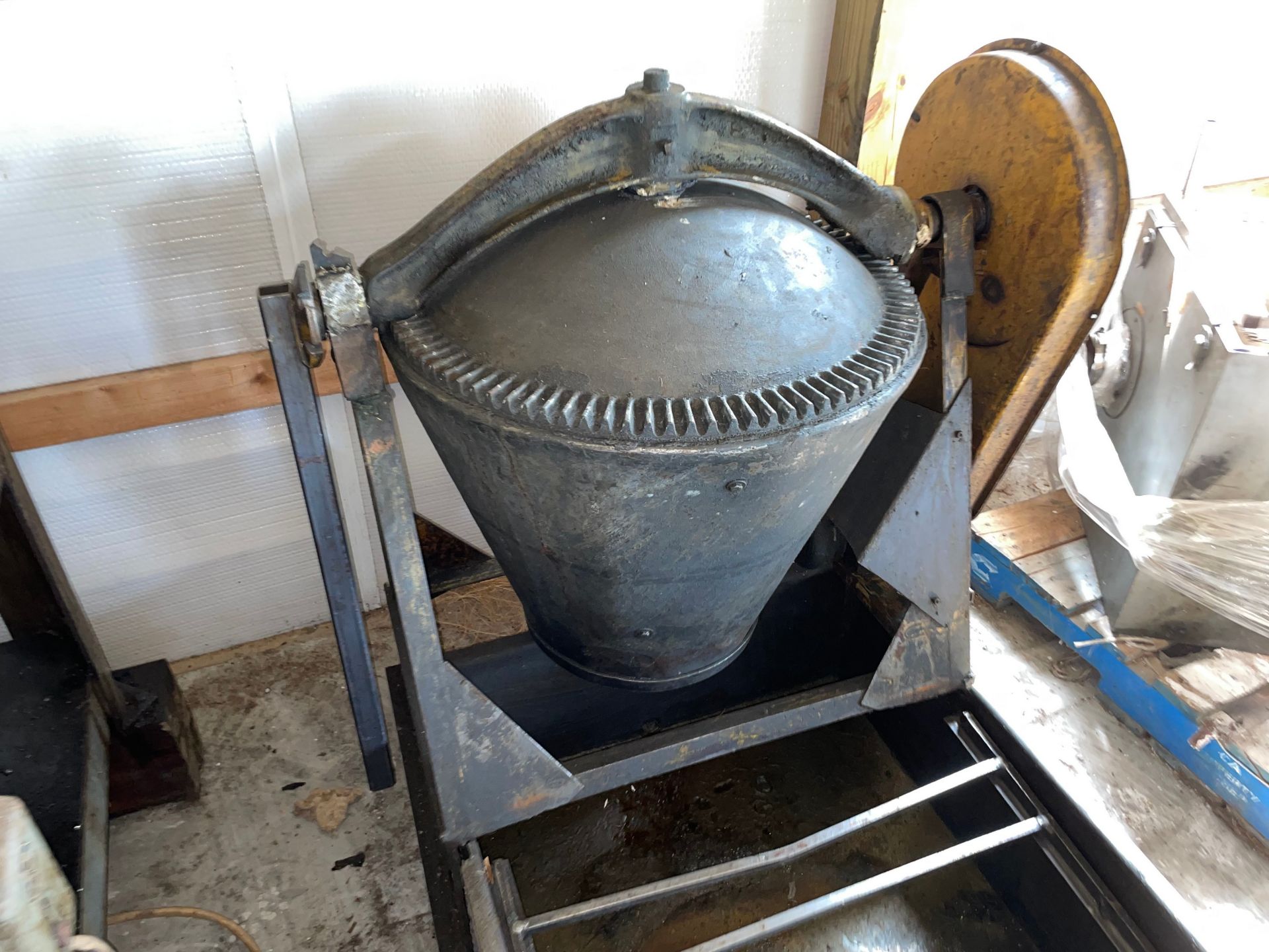 Concrete Mixer - Image 2 of 2