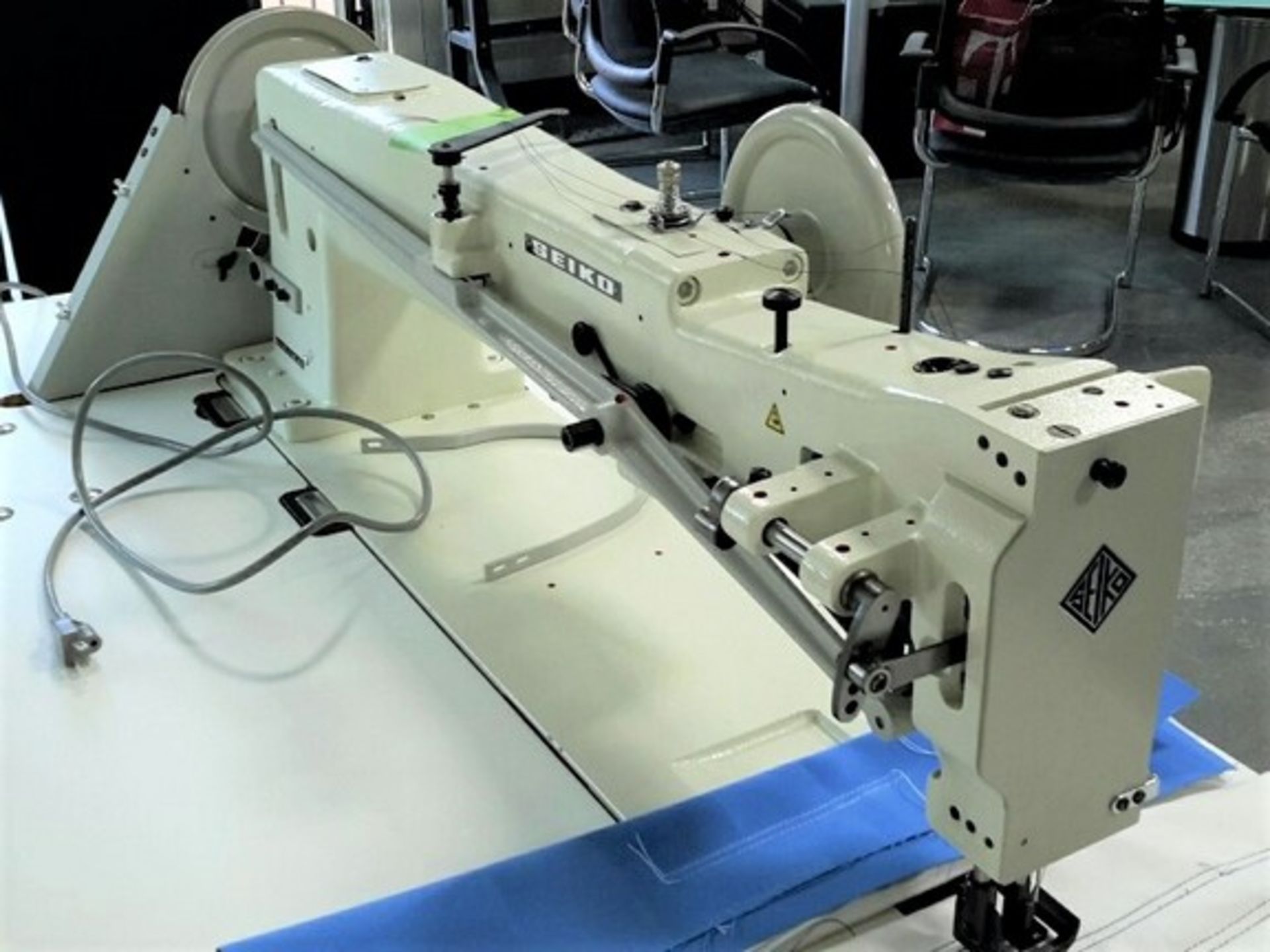 Seiko Lockstitch Sewing Machine - Image 6 of 14