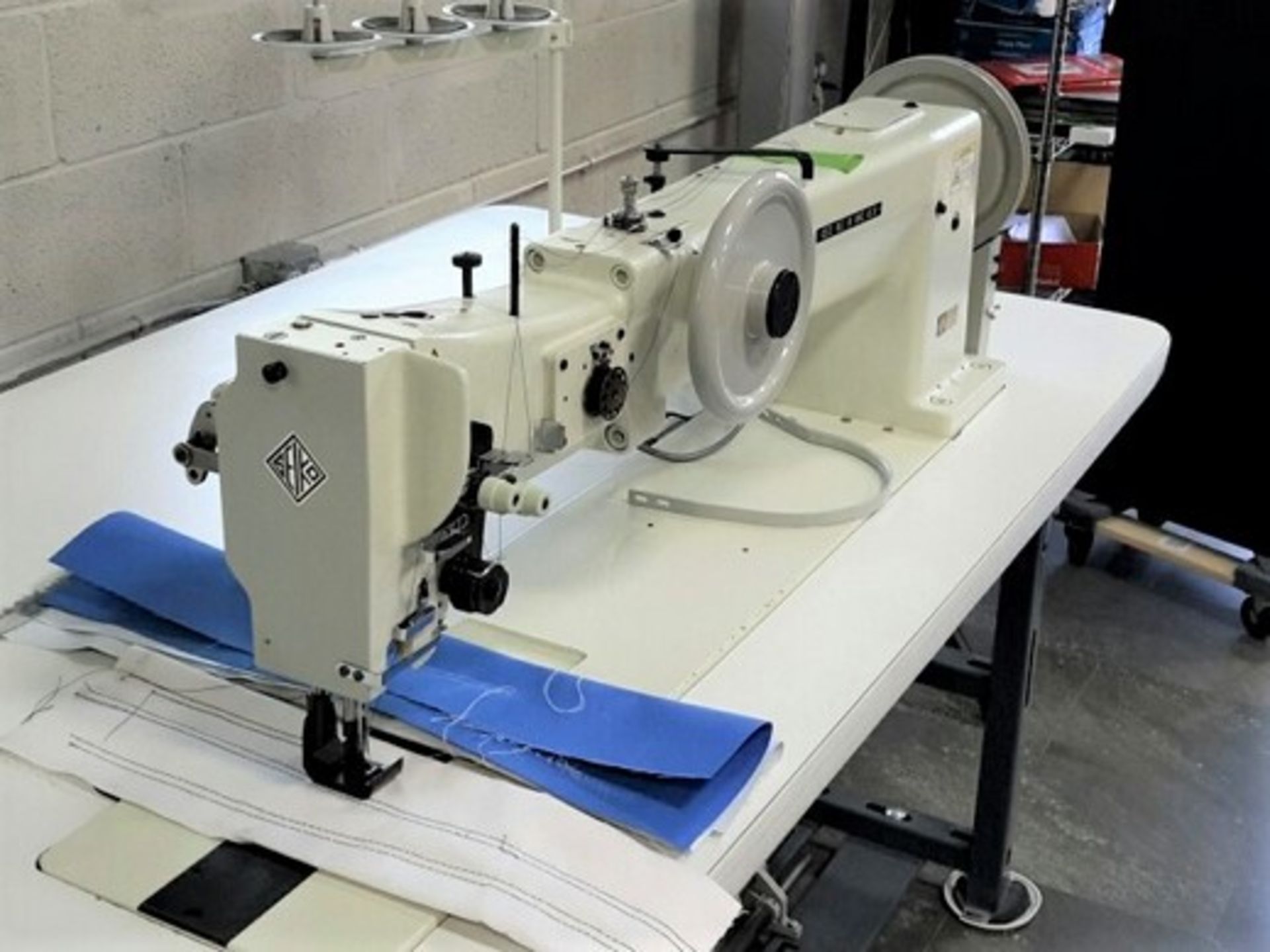 Seiko Lockstitch Sewing Machine - Image 5 of 14