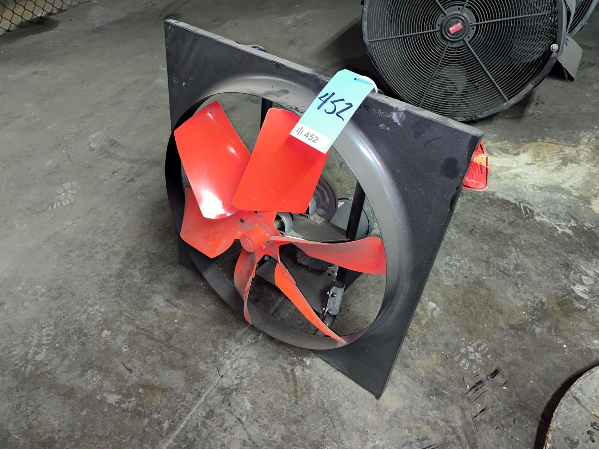 Dayton Mdl. 3C145A 24" Belt Driven Exhaust Fan