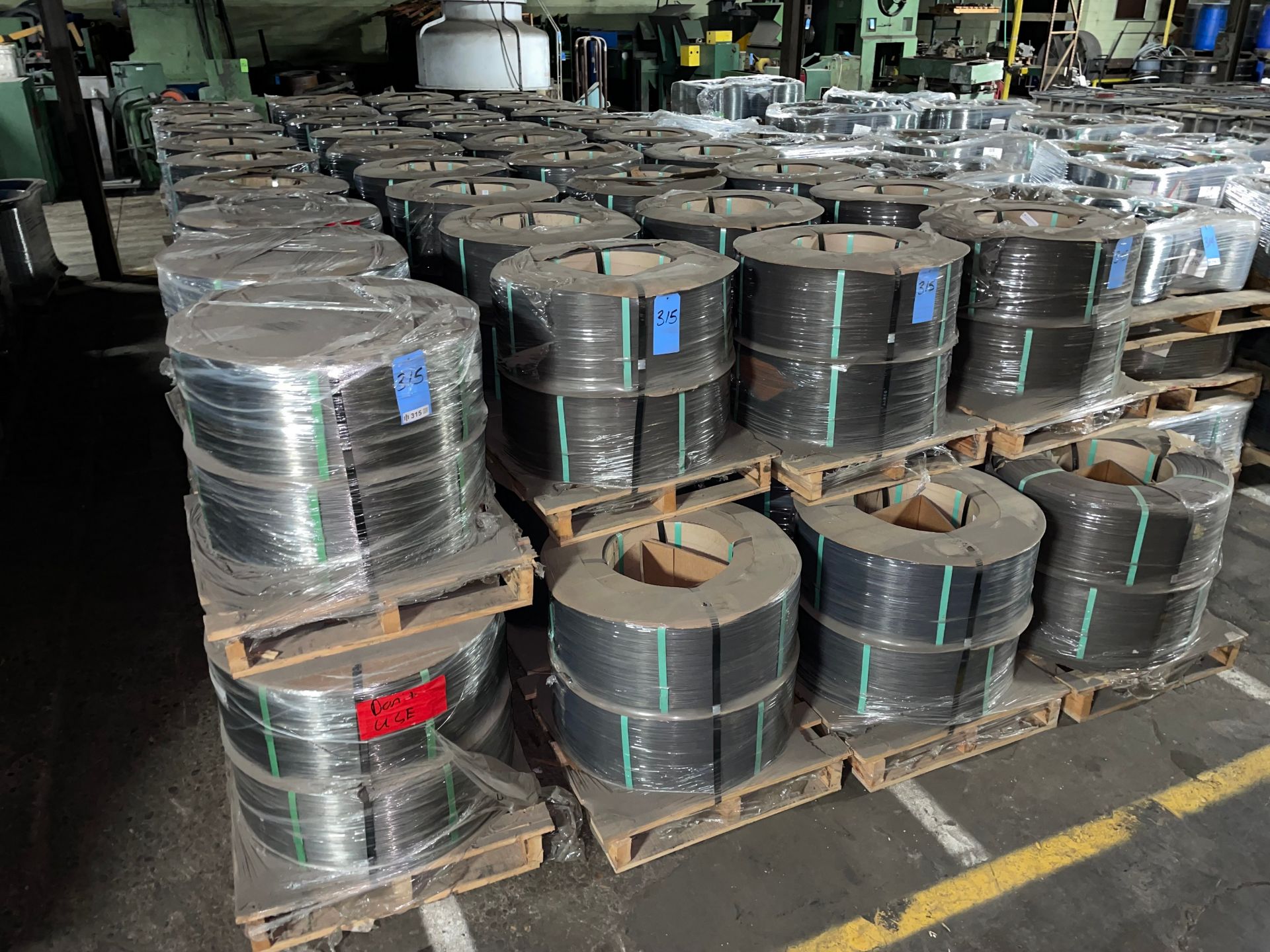 Appoximately (152) Spools of .070 Galvanized Carbon Steel, Weighs approximately 136,000Lbs - Image 5 of 8