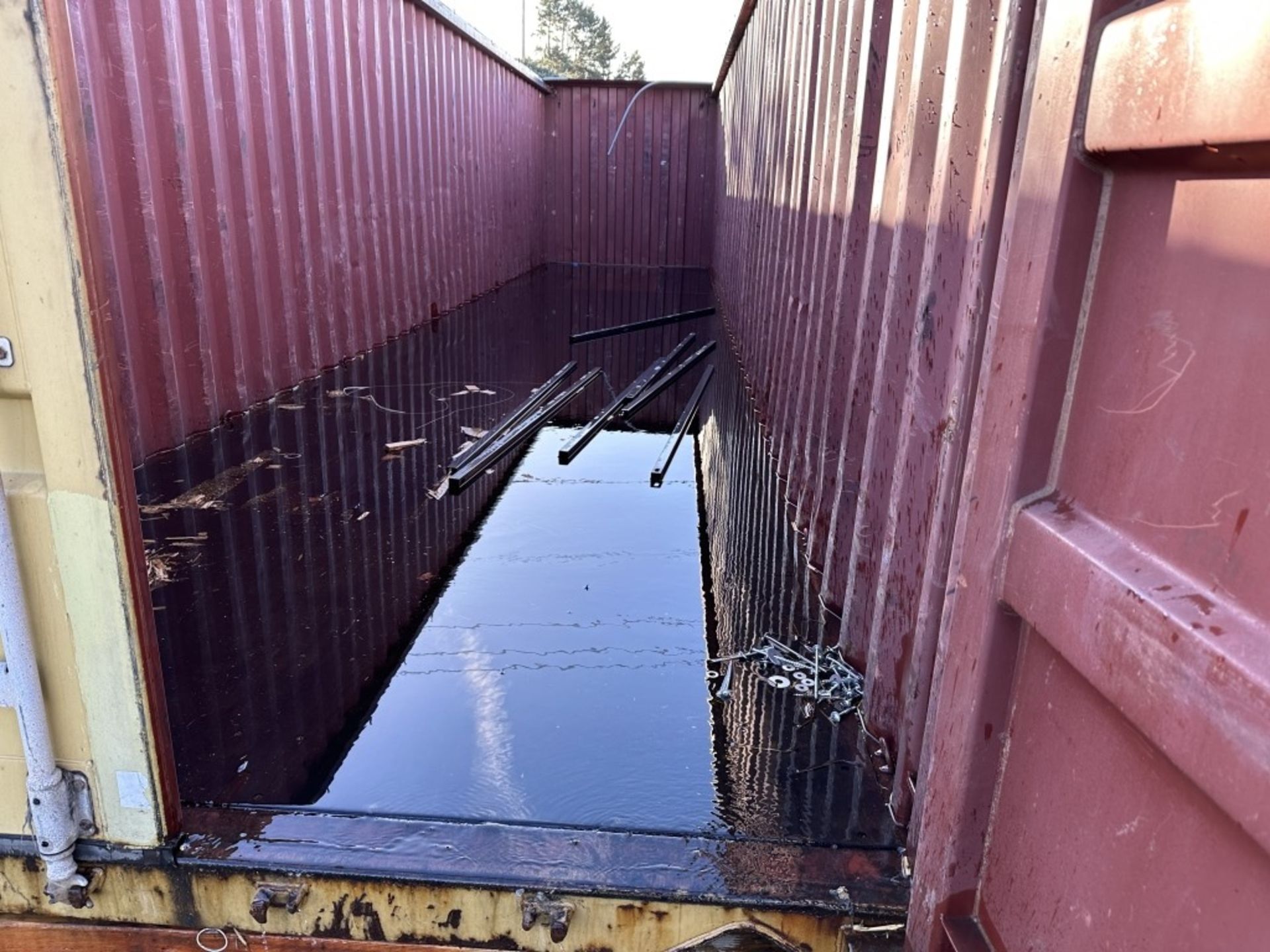 40' Shipping Container - Image 7 of 8