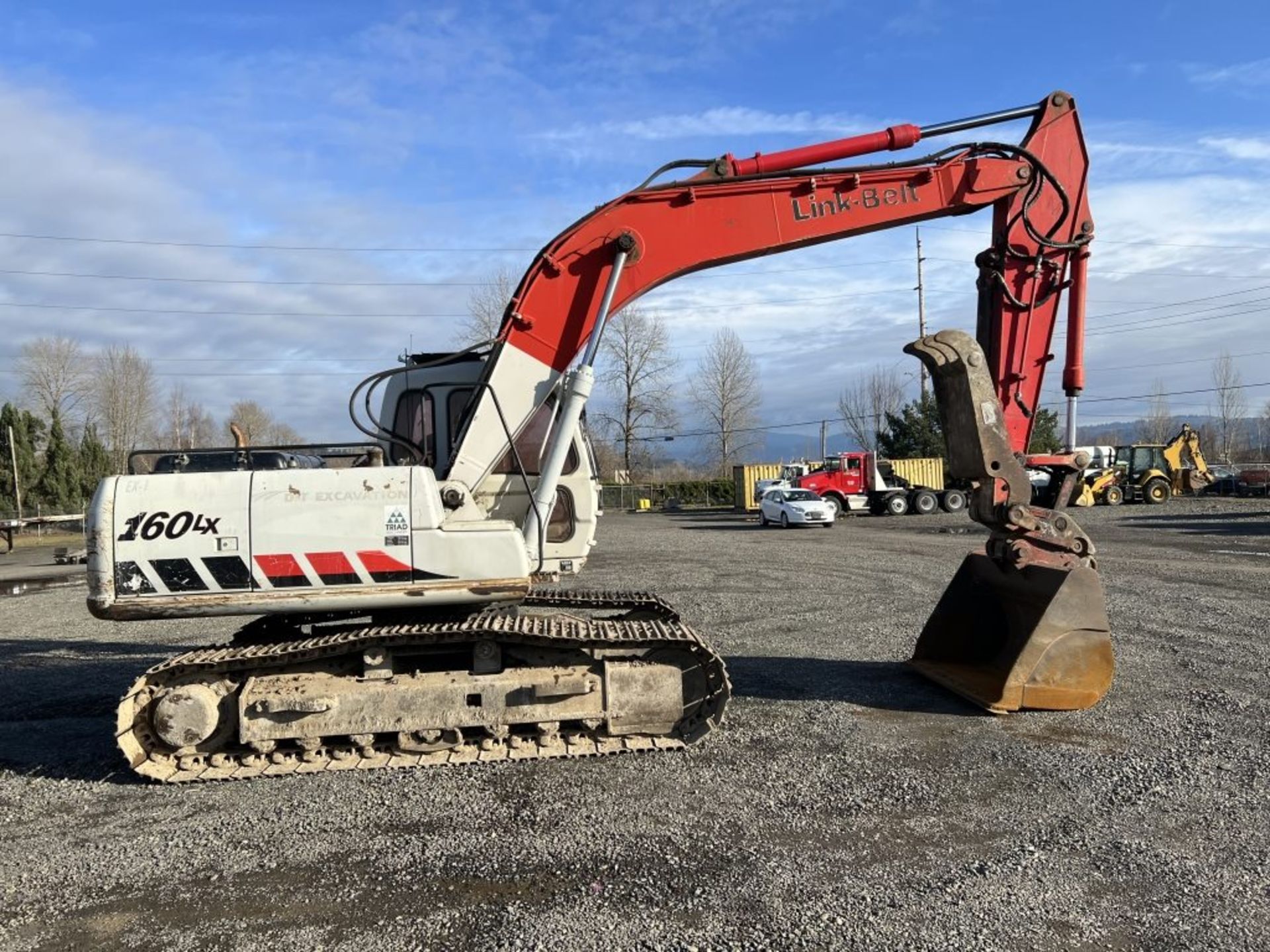 2004 Link-Belt 160LX Hydraulic Excavator - Image 3 of 45