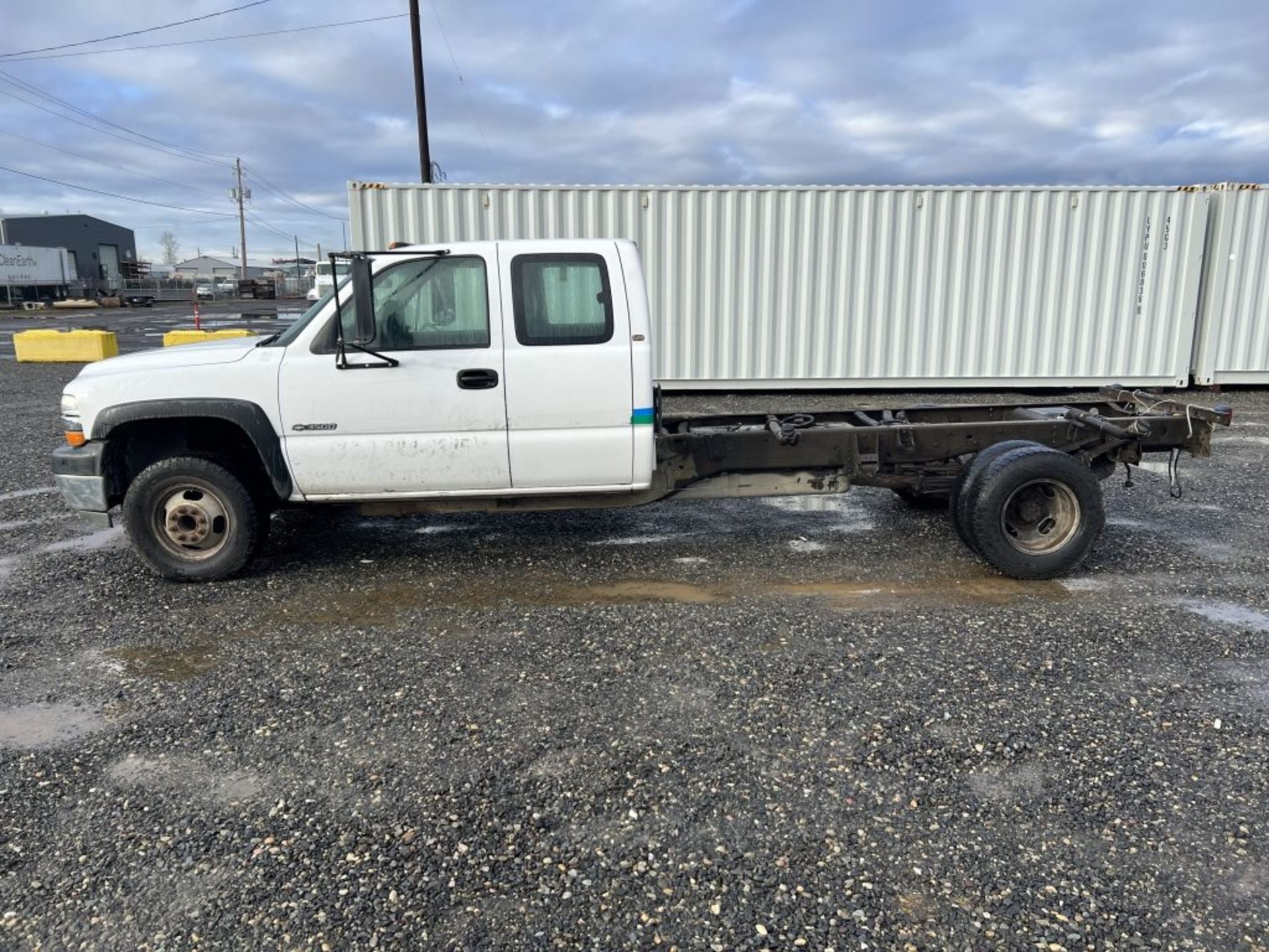 2001 Chevrolet Silverado 3500 Cab & Chassis - Image 7 of 24