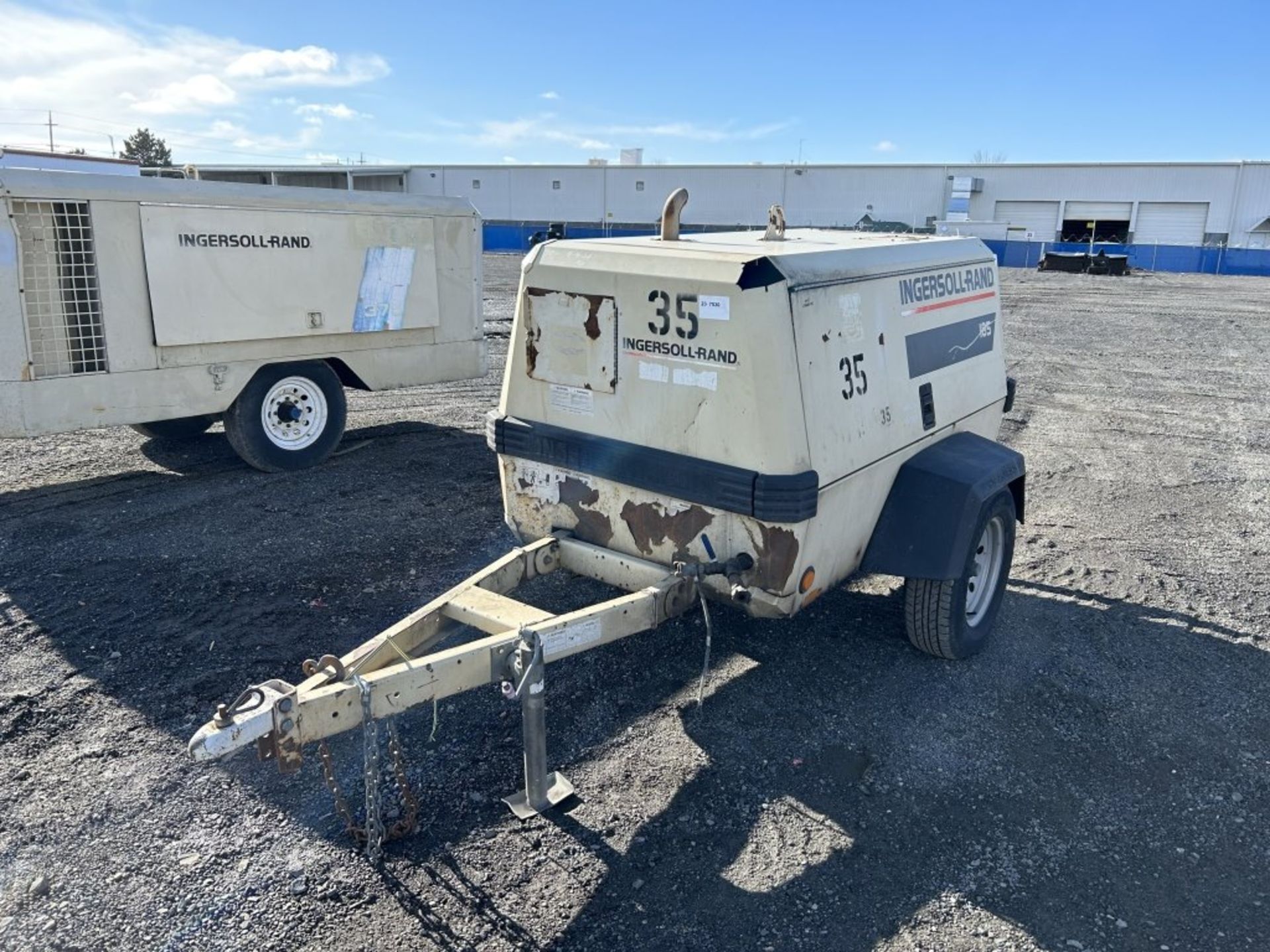 1999 Ingersoll-Rand 185 Towable Air Compressor