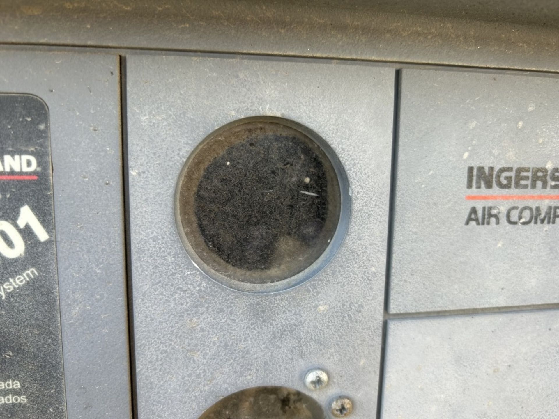 1999 Ingersoll-Rand 185 Towable Air Compressor - Image 28 of 29