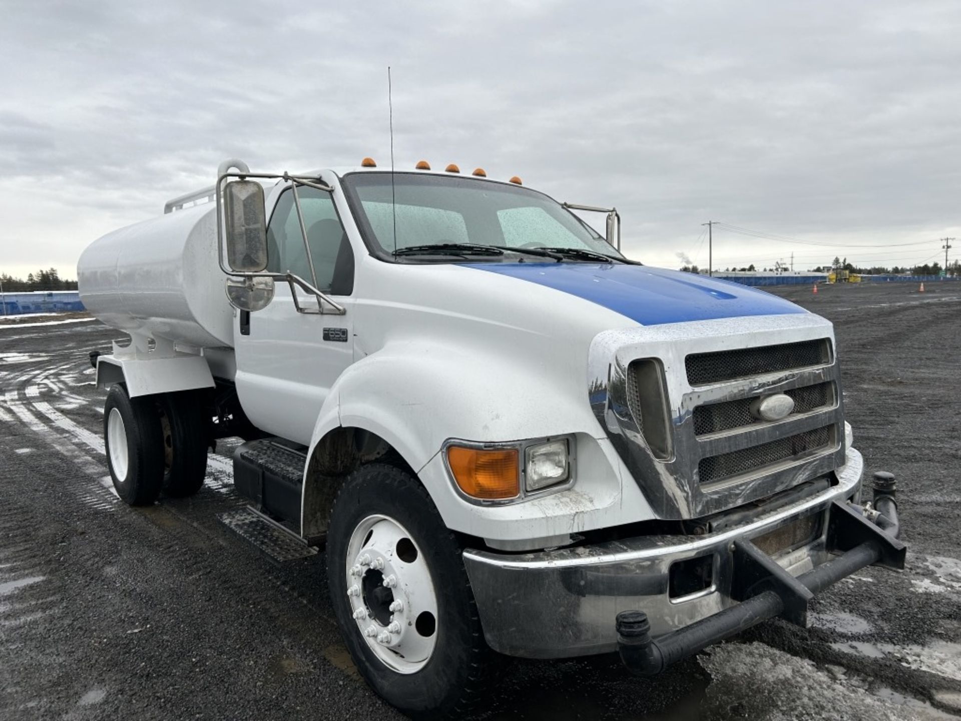 2007 Ford F650 SD S/A Water Truck - Image 7 of 40