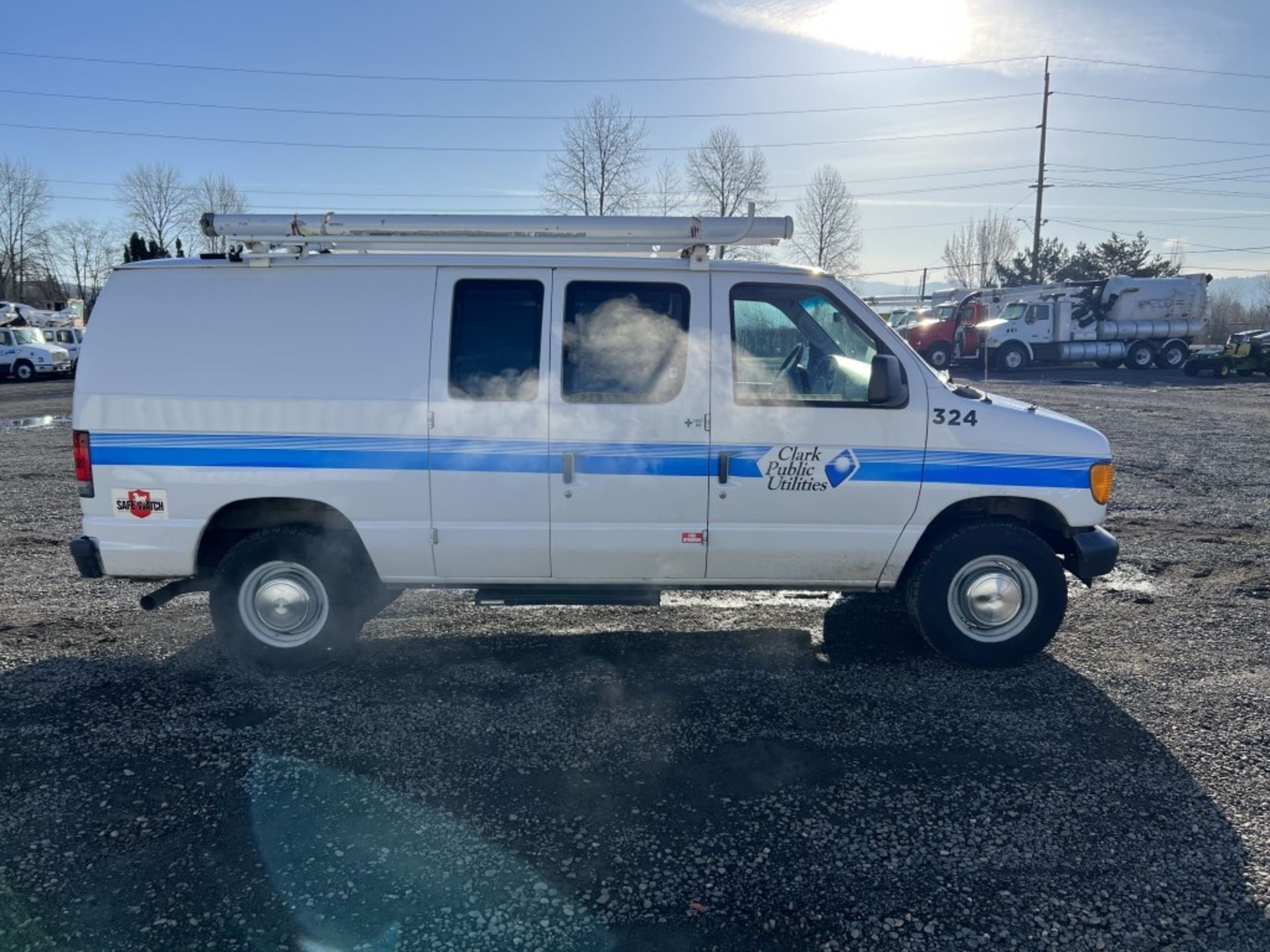 2004 Ford E350 SD Cargo Van - Image 3 of 29