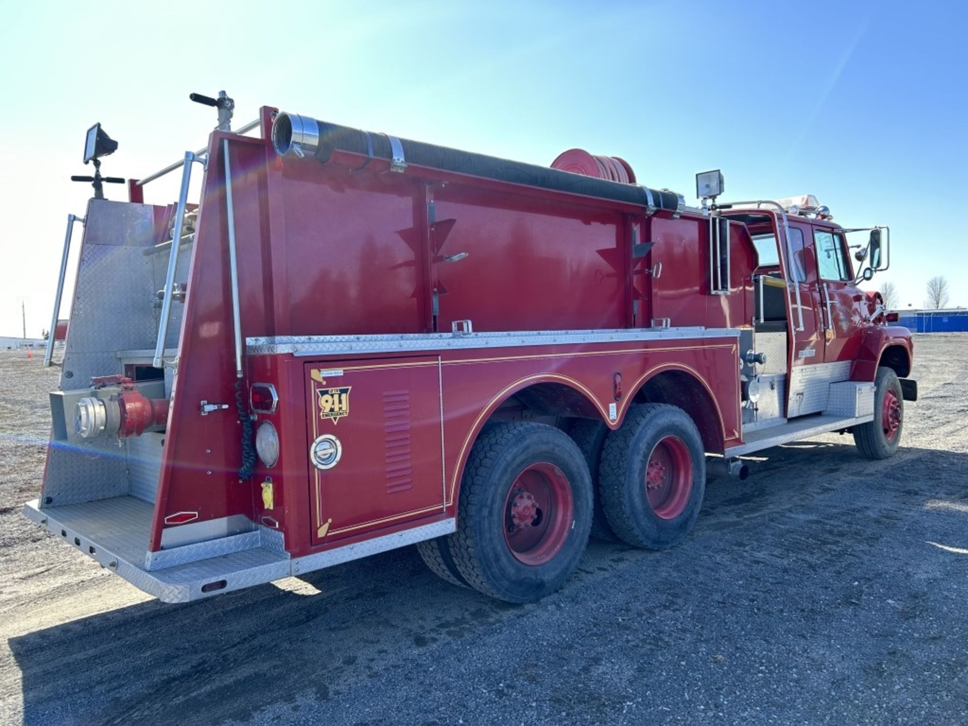 1986 Ford 9000 Fire Engine - Image 5 of 69