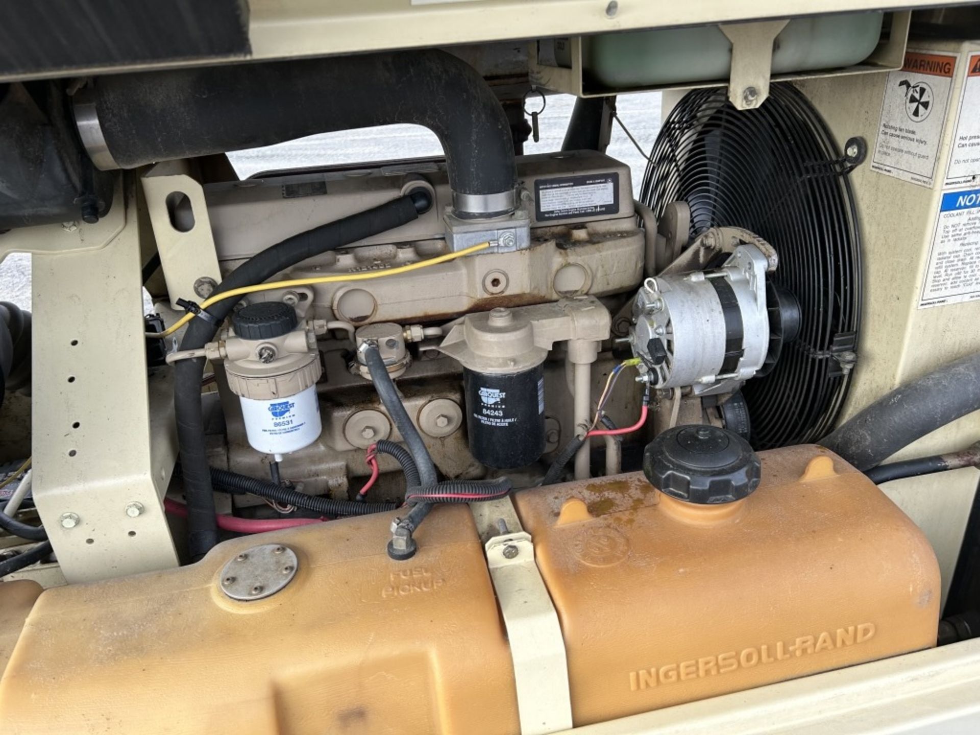 2001 Ingersoll-Rand 185 Towable Air Compressor - Image 15 of 21