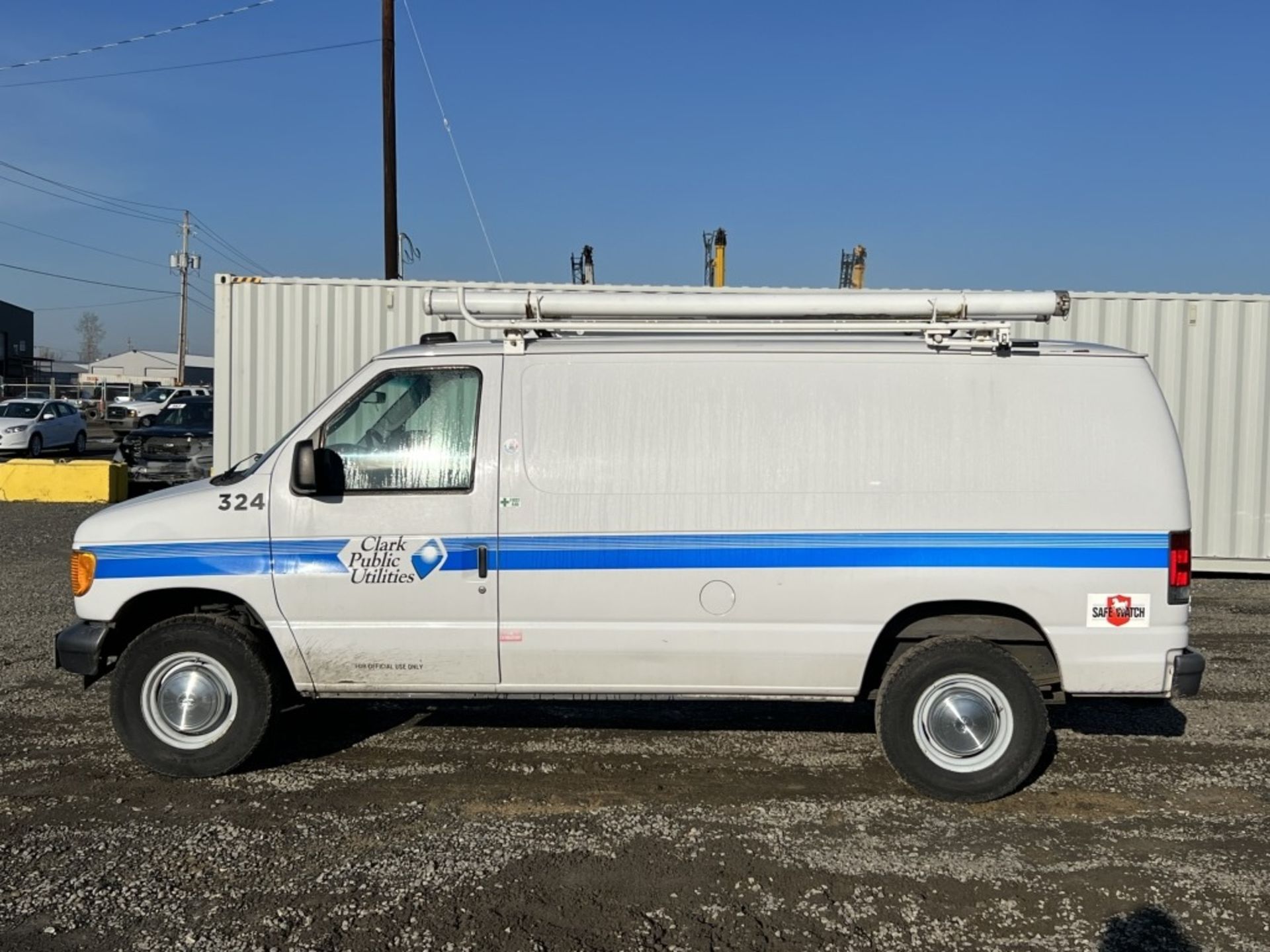 2004 Ford E350 SD Cargo Van - Image 7 of 29