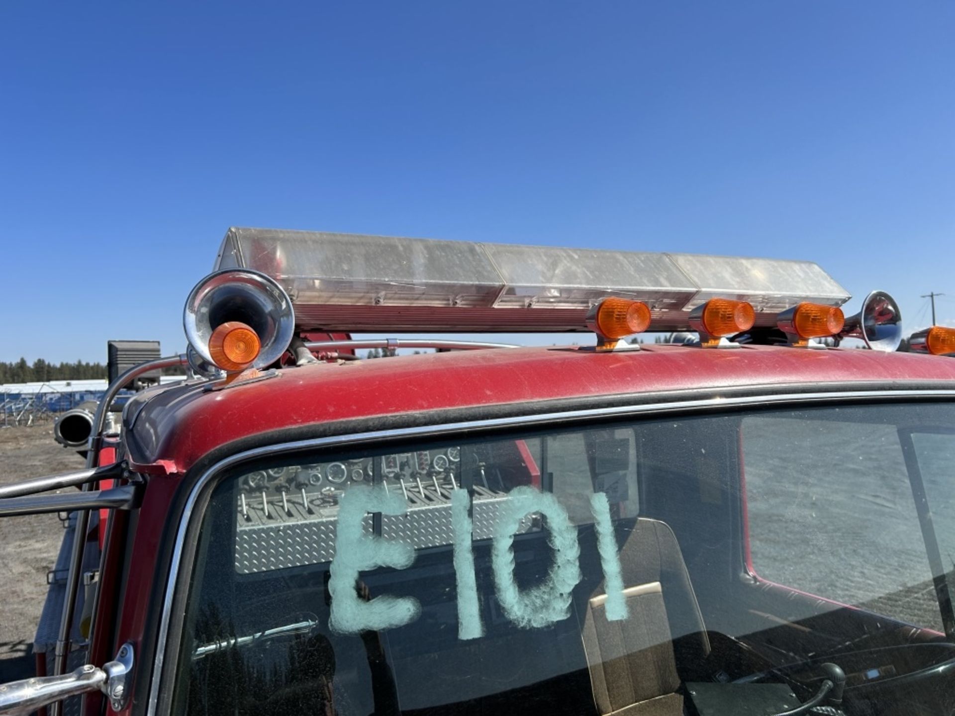 1986 Ford 9000 Fire Engine - Image 69 of 69