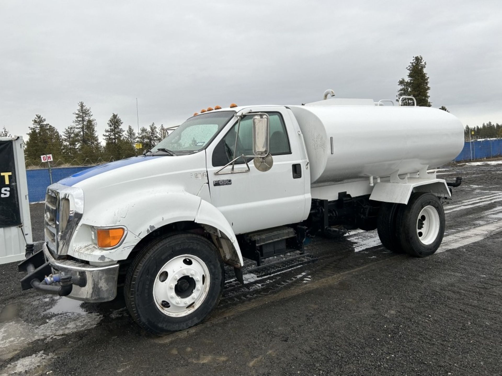 2007 Ford F650 SD S/A Water Truck