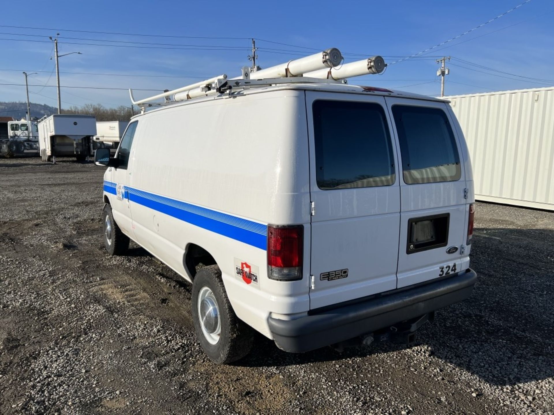 2004 Ford E350 SD Cargo Van - Image 6 of 29