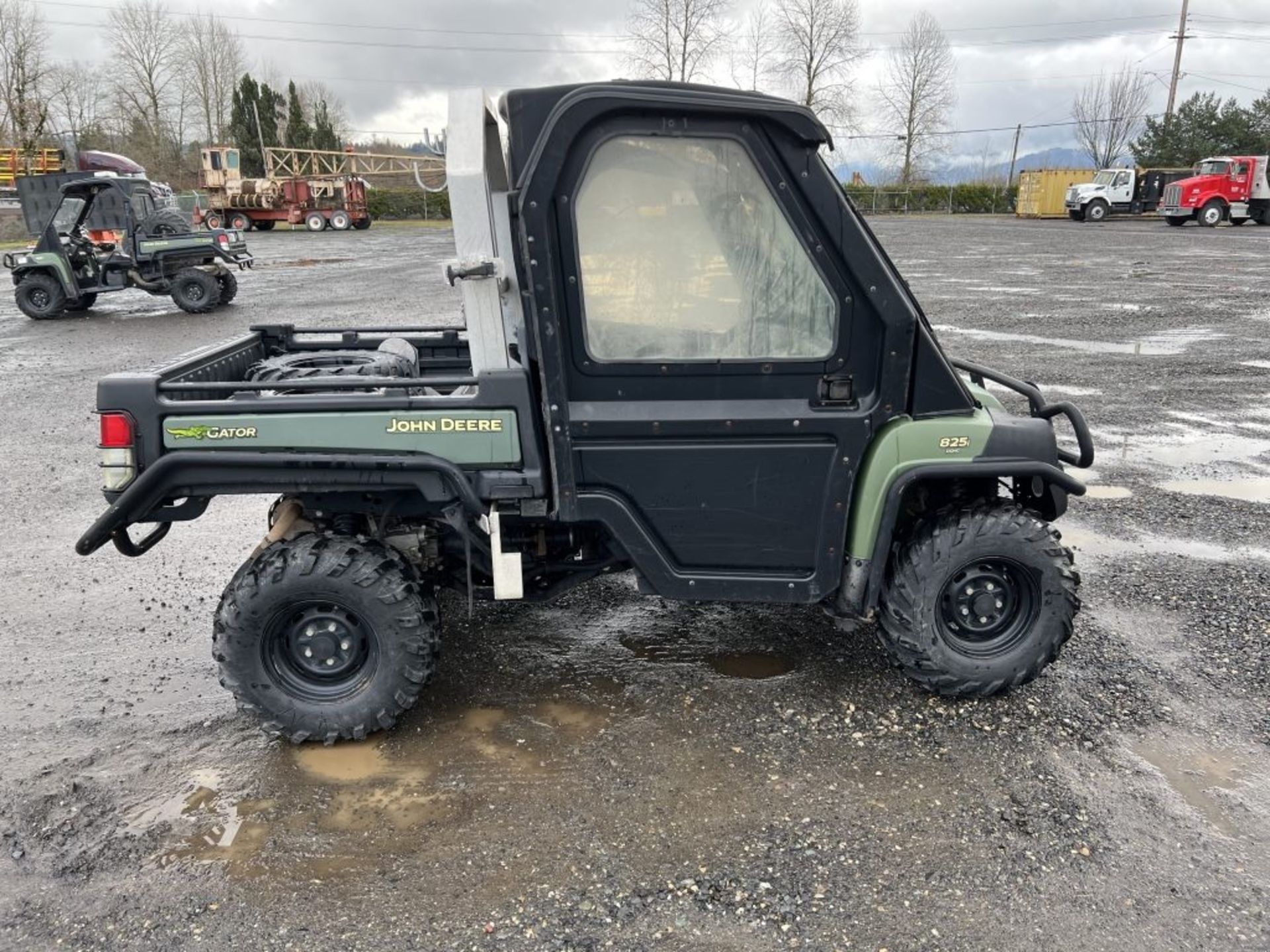 2011 John Deere XUV 825i Gator 4x4 Utility Cart - Image 3 of 19