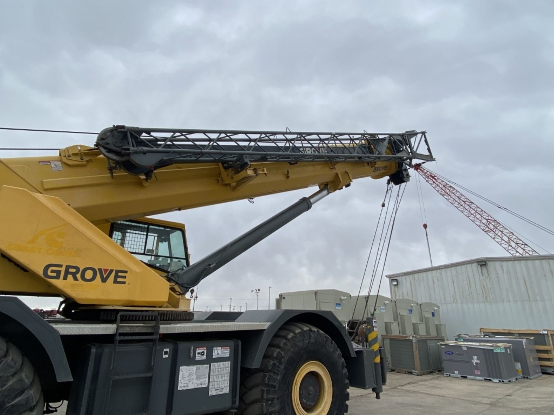 2005 Grove RT890E 4x4 Rough Terrain Crane - Image 33 of 38