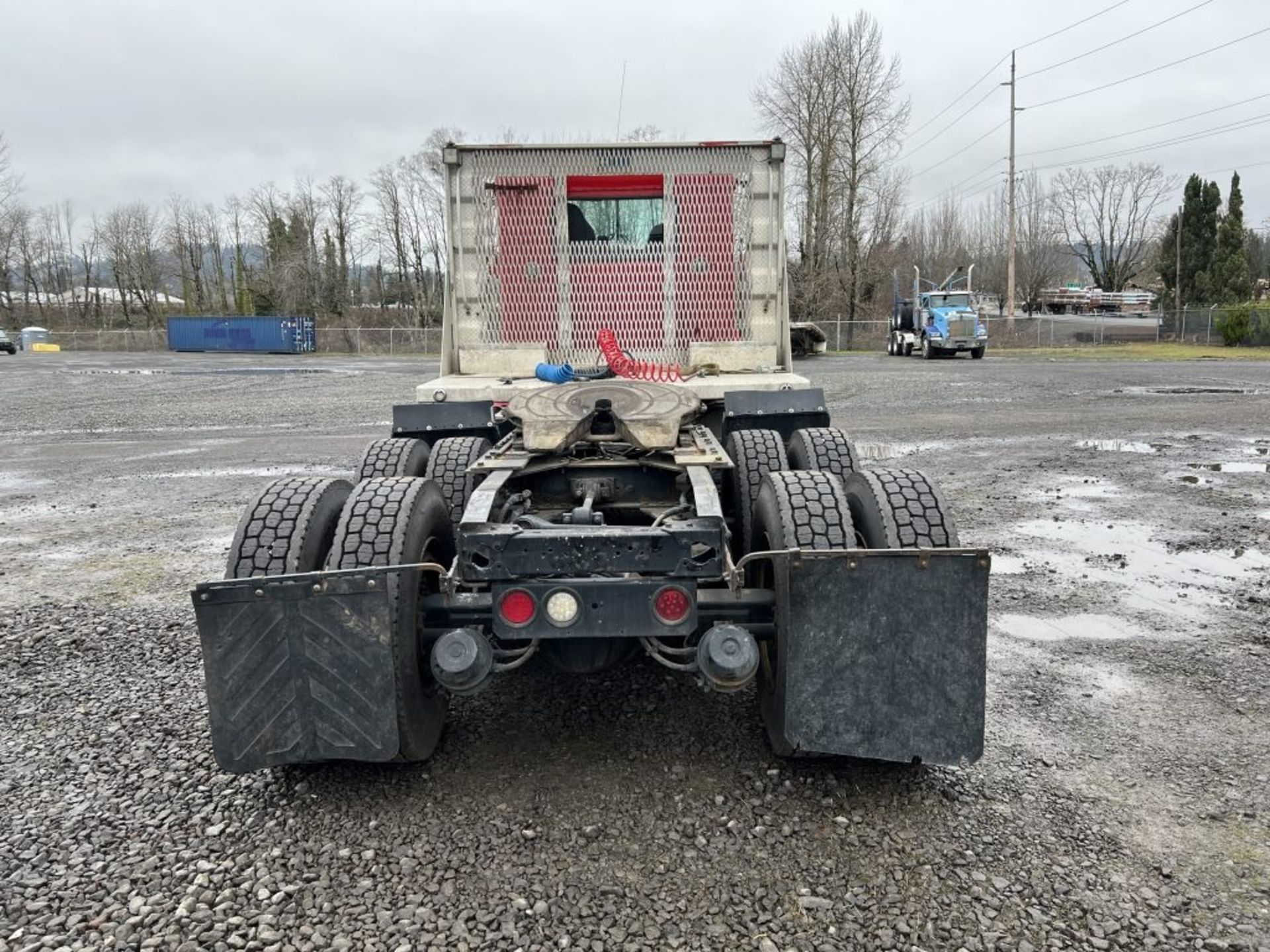 1996 Kenworth T800 Tri-Axle Truck Tractor - Image 5 of 39