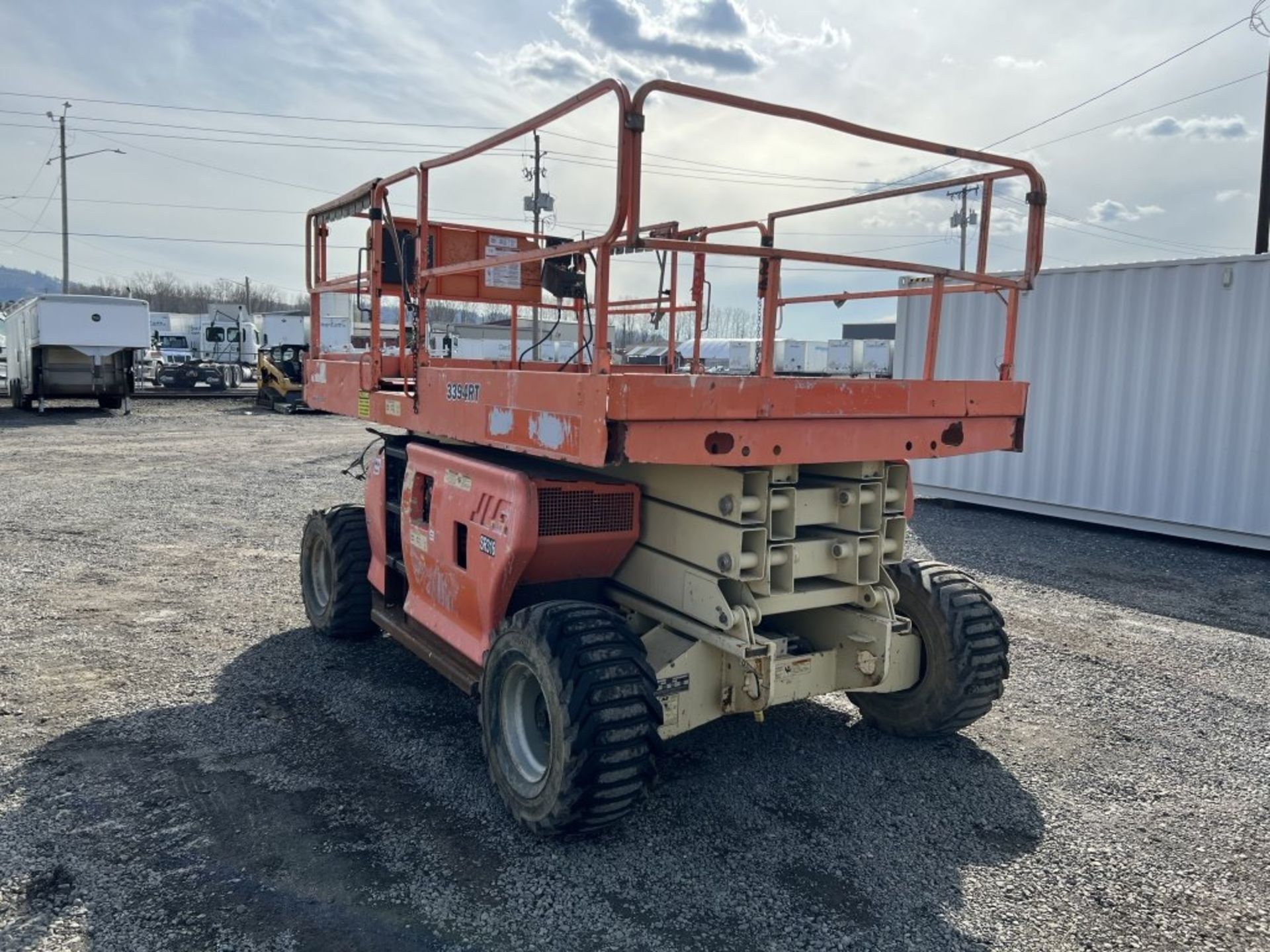 2005 JLG 3394RT 4x4 Rough Terrain Scissor Lift - Image 6 of 23