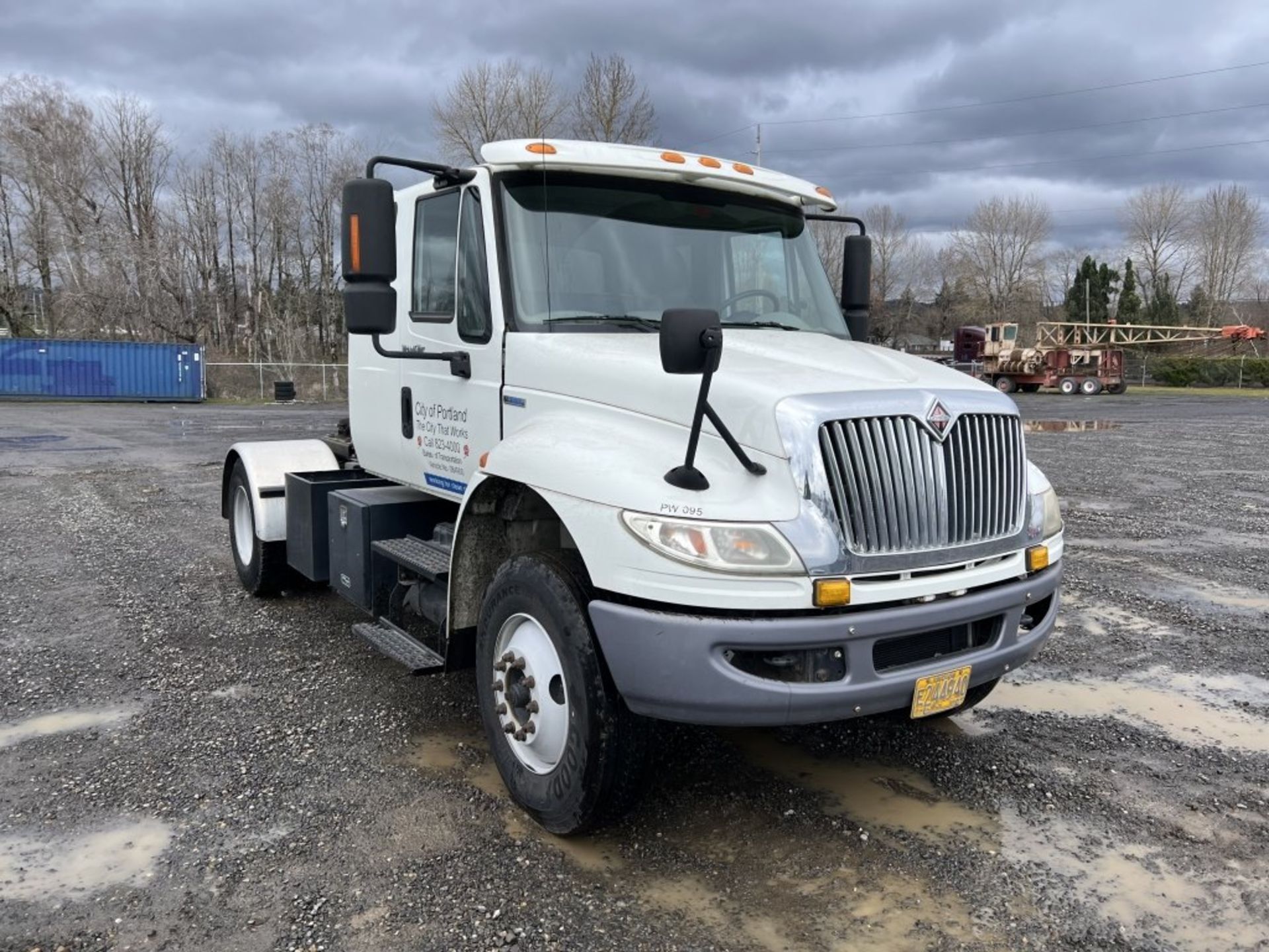 2008 International TranStar 8500 S/A Truck Tractor - Image 2 of 29