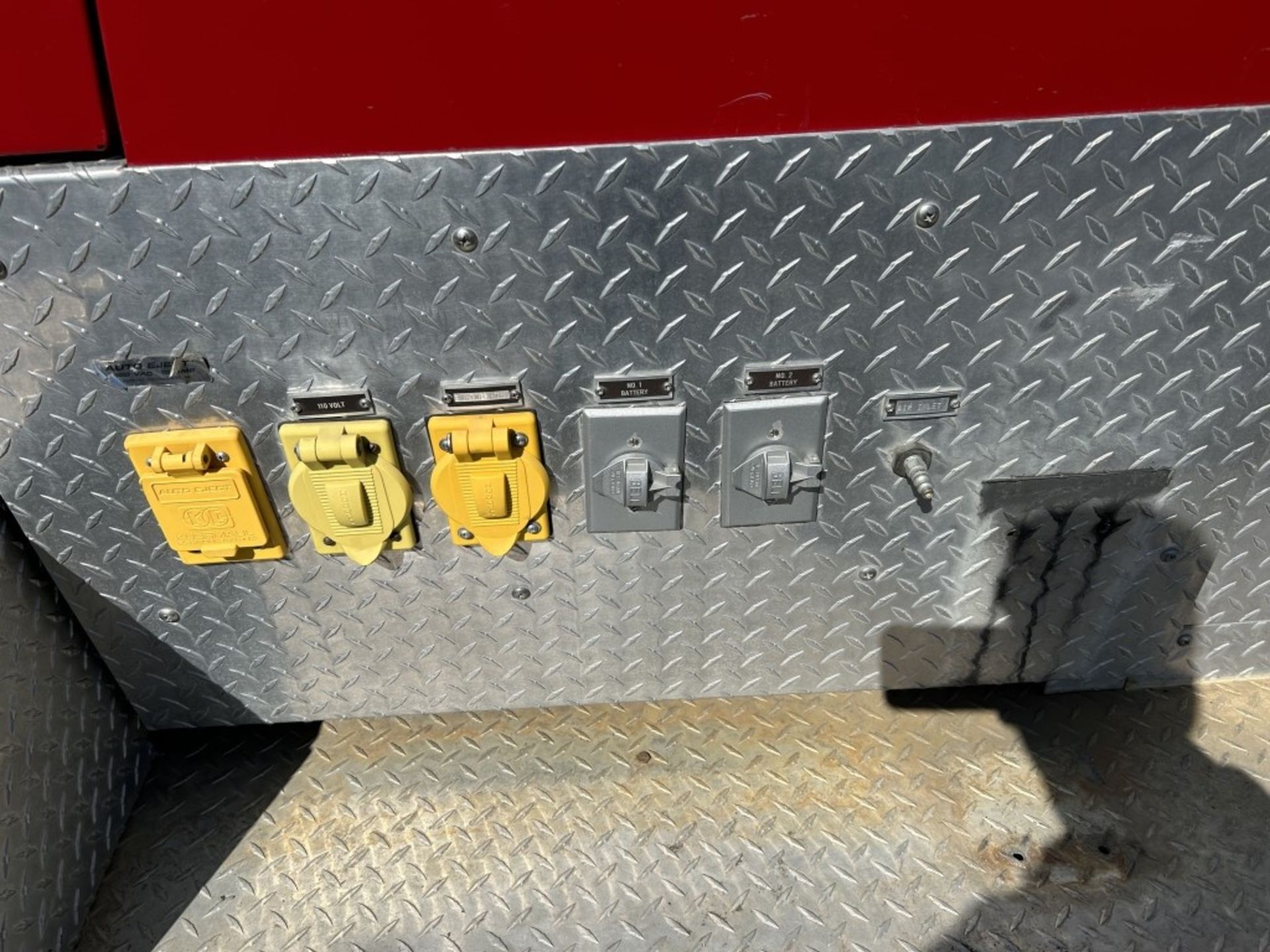 1986 Ford 9000 Fire Engine - Image 35 of 69