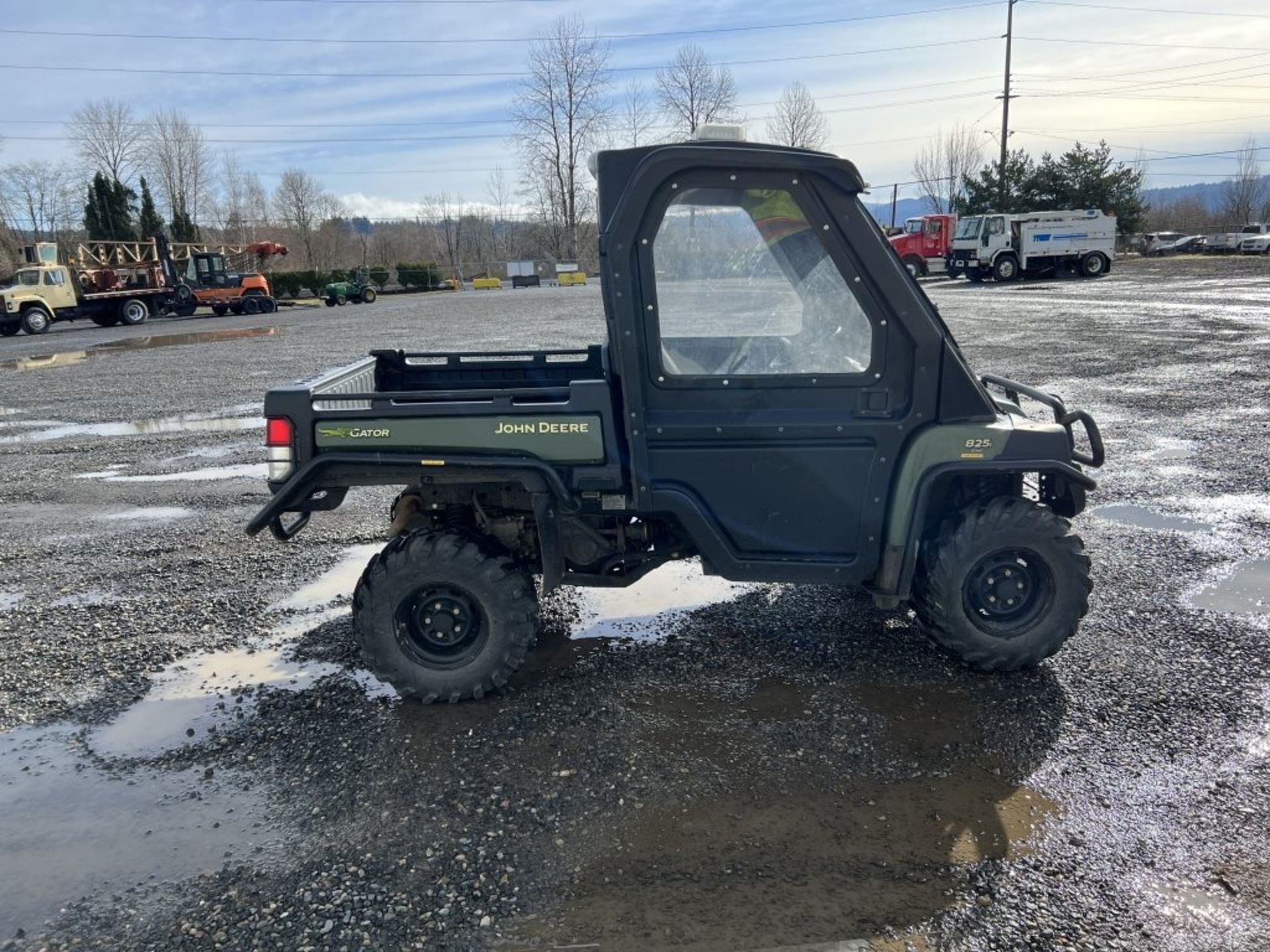 2011 John Deere XUV 825i Gator 4x4 Utility Cart - Image 3 of 24