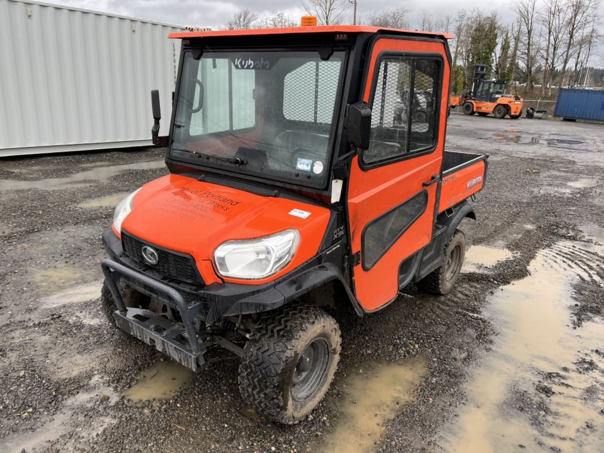 2013 Kubota RTVX900 4x4 Utility Cart