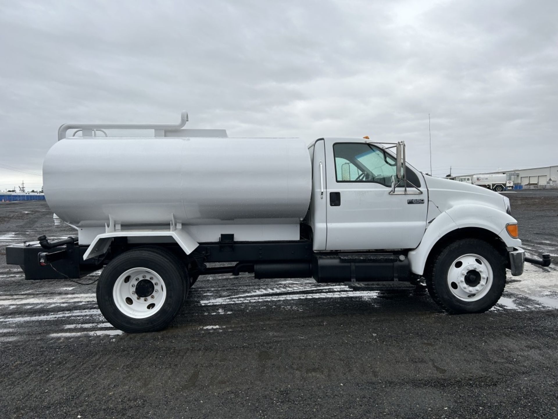 2007 Ford F650 SD S/A Water Truck - Image 6 of 40