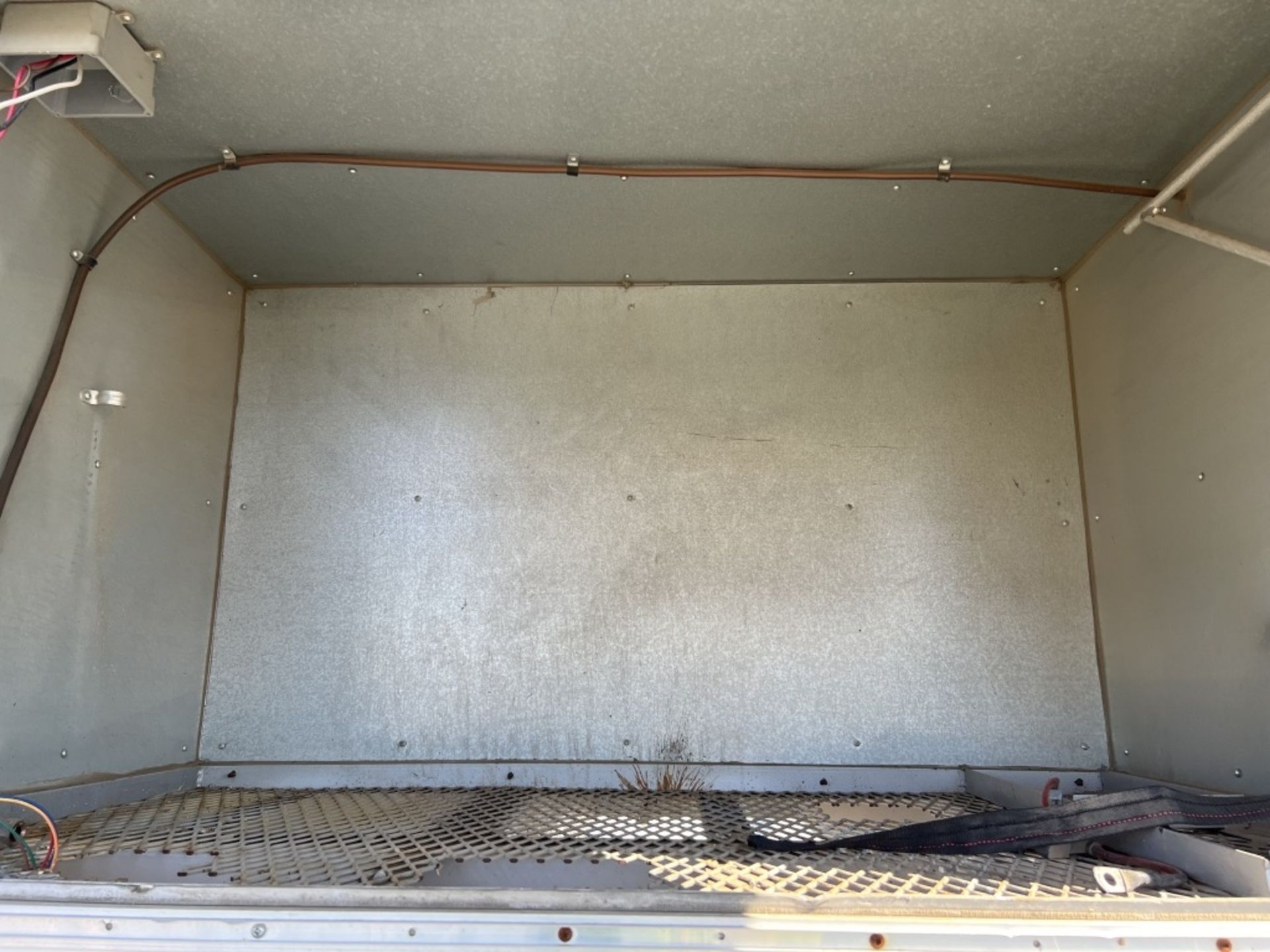 2005 Wells Cargo Tri-Axle Gooseneck Cargo Trailer - Image 11 of 29