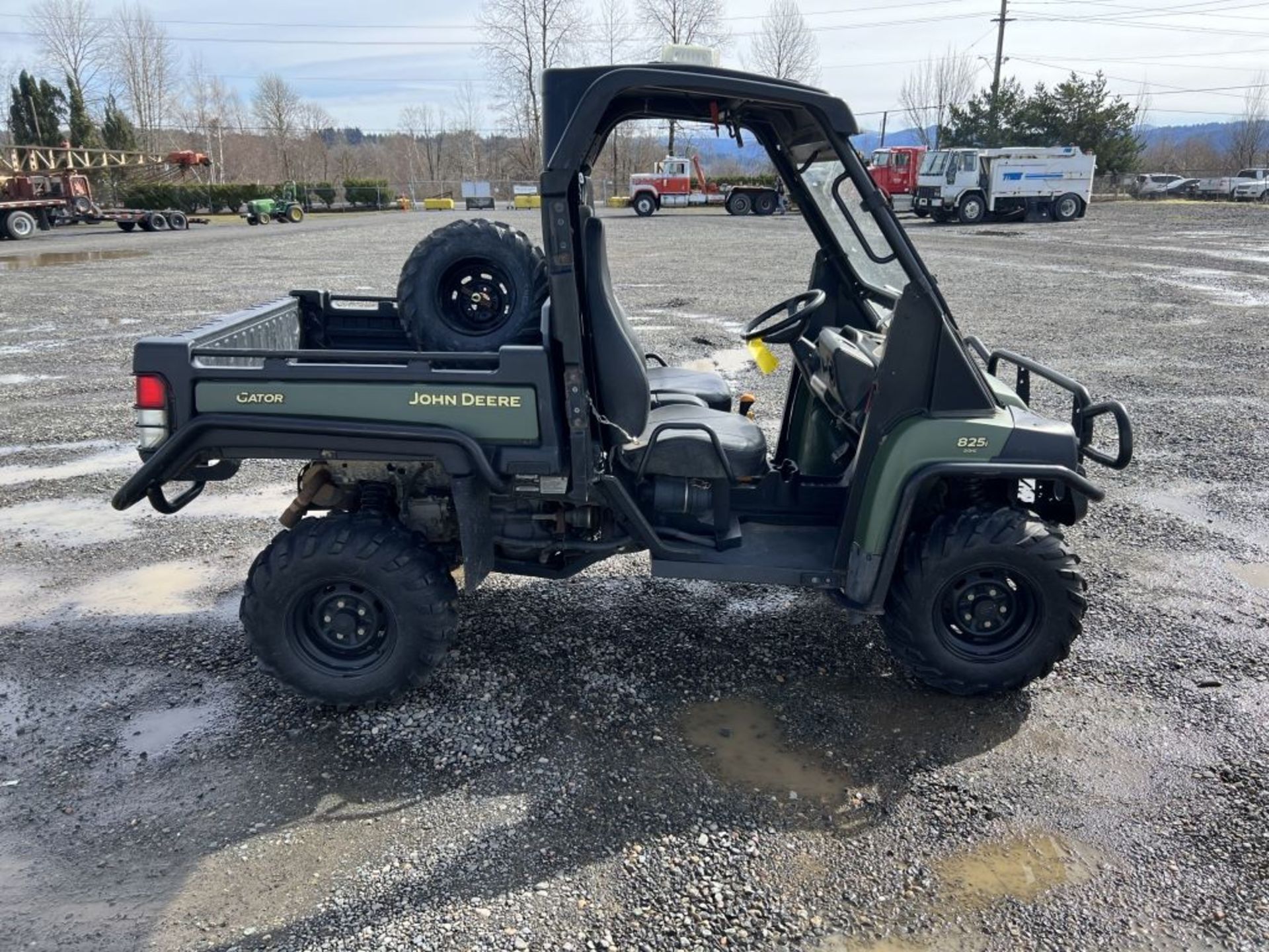 2011 John Deere XUV 825i Gator 4x4 Utility Cart - Image 3 of 20