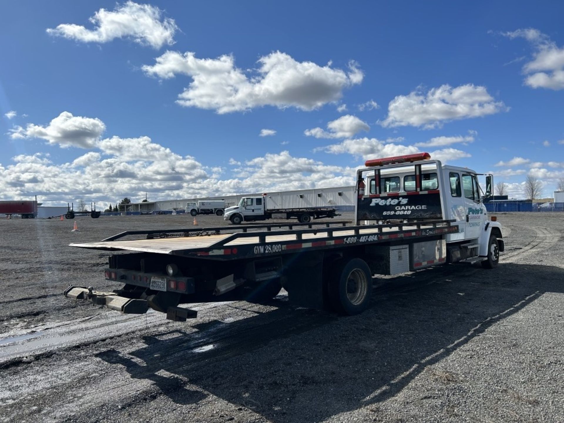 2001 Freightliner FL60 Extra Cab Roll-Off Truck - Image 5 of 41