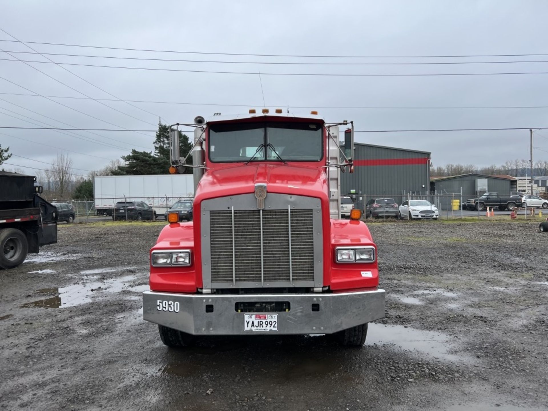 1996 Kenworth T800 Tri-Axle Truck Tractor - Image 8 of 39