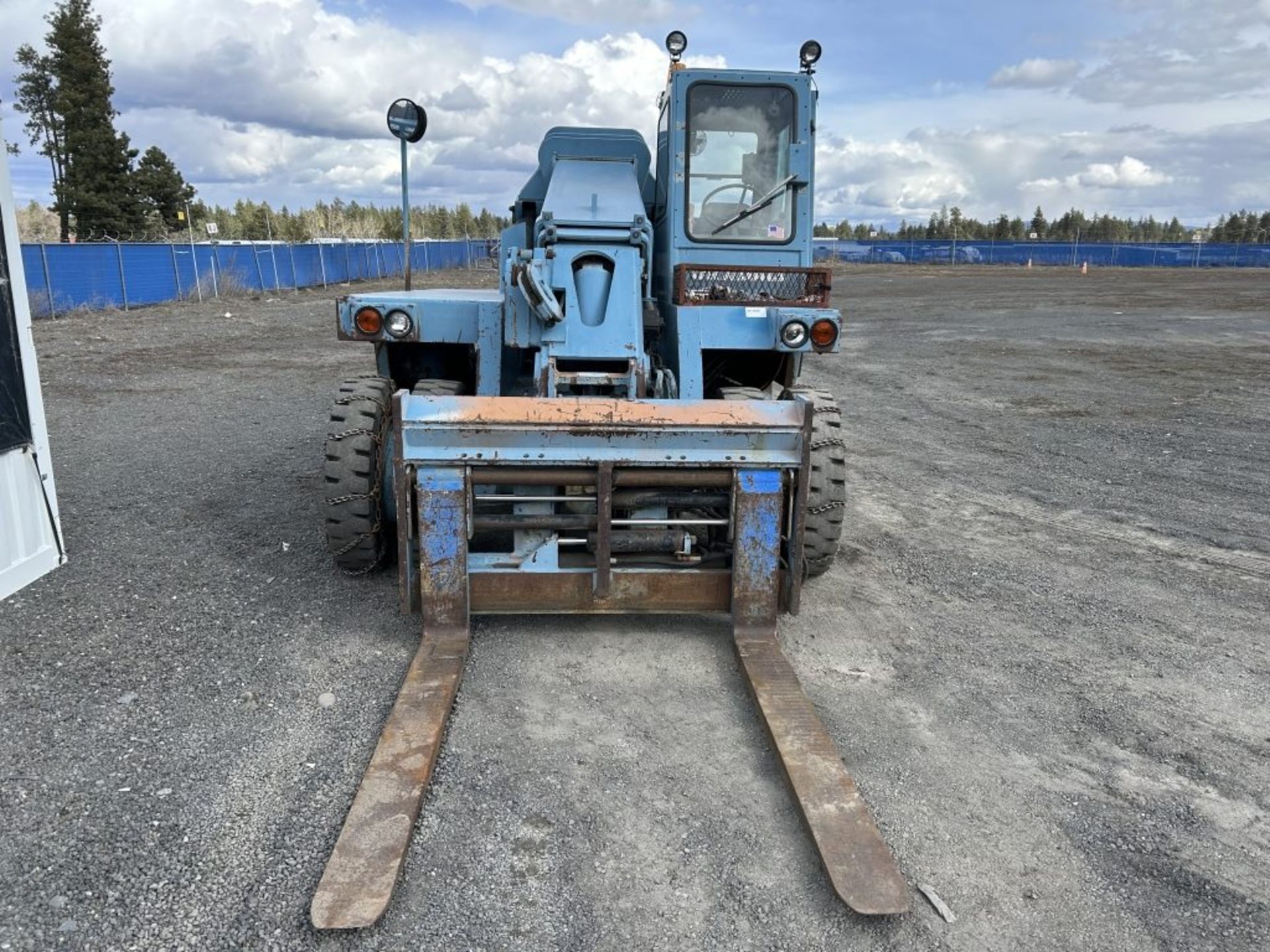 Gradall 552 Telescopic Forklift - Image 8 of 39