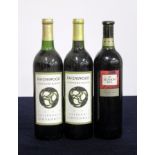 2 bts Ravenswood Vintners Blend Zinfandel 2000 Sonoma i.n, ts, vsl bs 1 bt Blossom Hill Red Wine